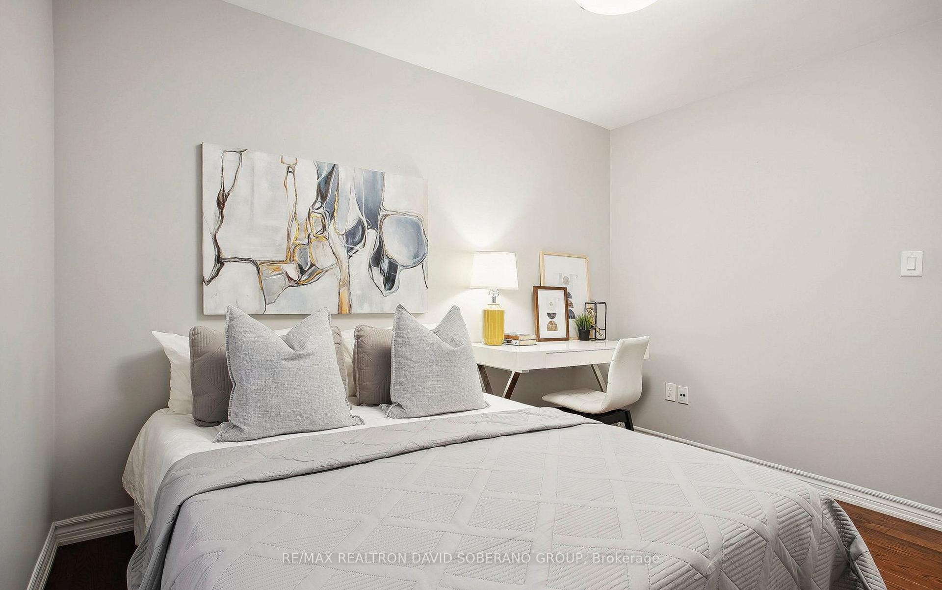 19 Vinci Cres, Toronto, ON M3H2Y6 | 3 Bedroom 2 Bathroom Detached House | Image 14
