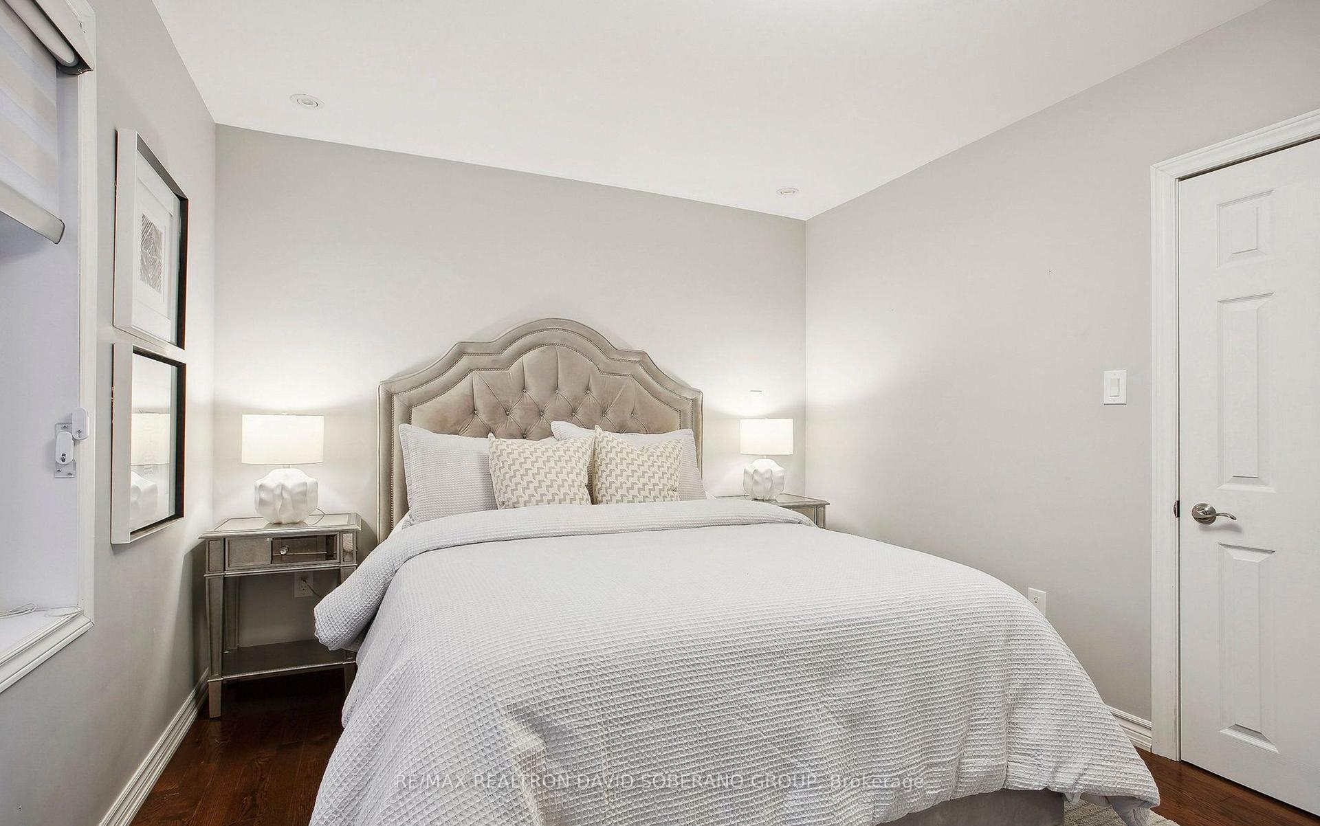 19 Vinci Cres, Toronto, ON M3H2Y6 | 3 Bedroom 2 Bathroom Detached House | Image 16