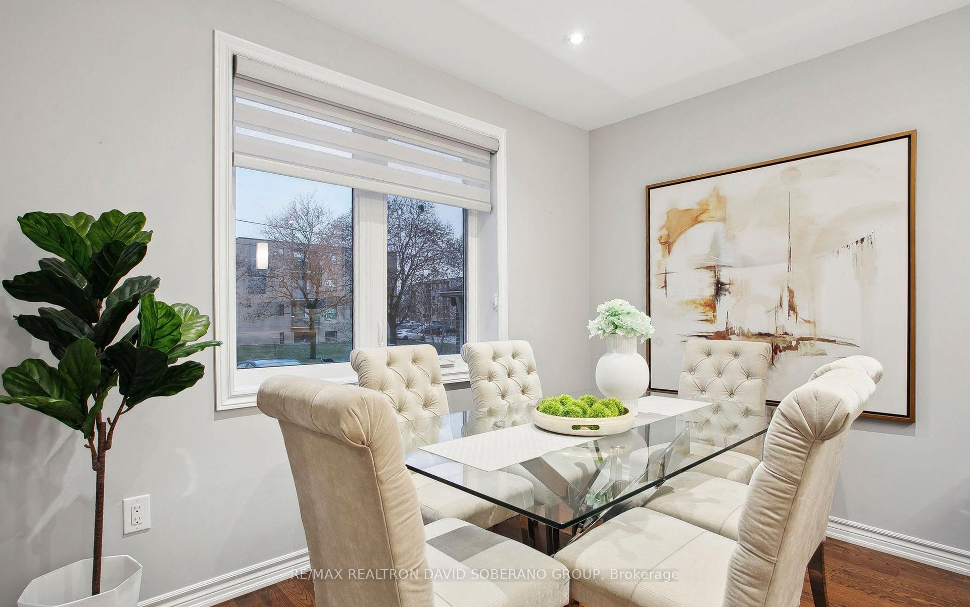 19 Vinci Cres, Toronto, ON M3H2Y6 | 3 Bedroom 2 Bathroom Detached House | Image 6