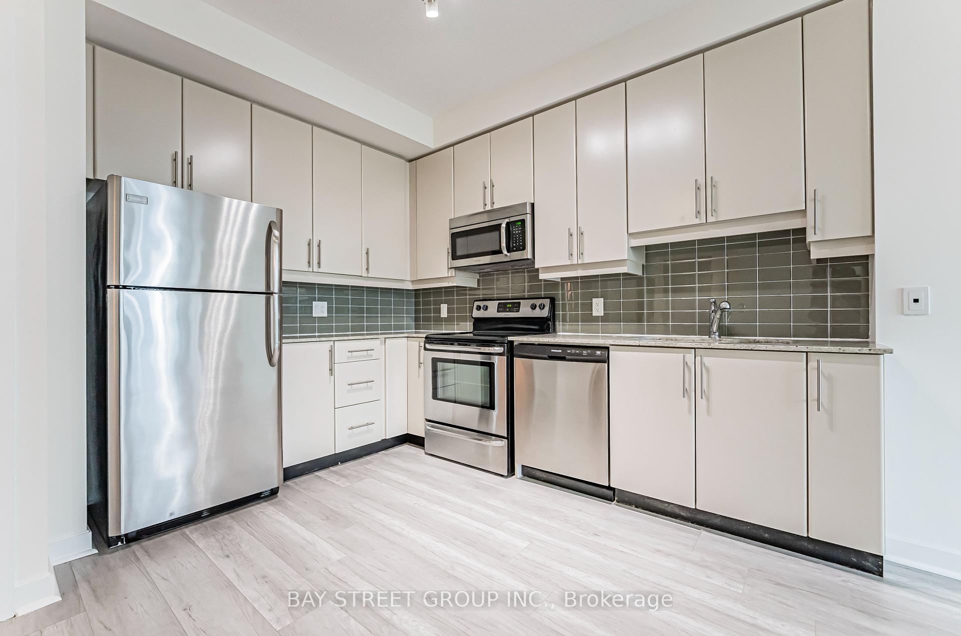 #2907 - 33 Bay St, Toronto, ON M5J2Z3 | 1 Bedroom 1 Bathroom Condo Apt | Image 13