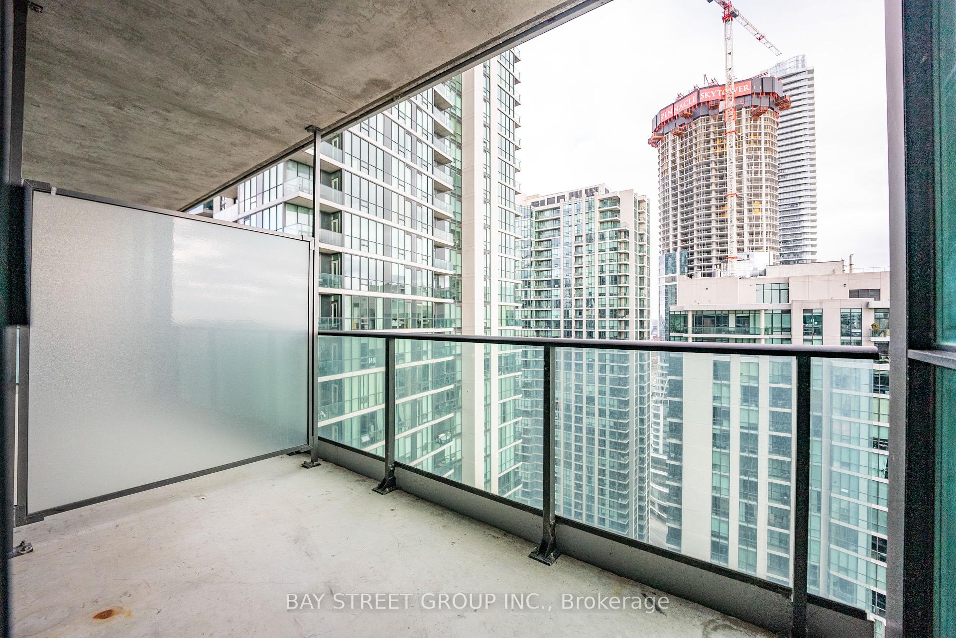 #2907 - 33 Bay St, Toronto, ON M5J2Z3 | 1 Bedroom 1 Bathroom Condo Apt | Image 16