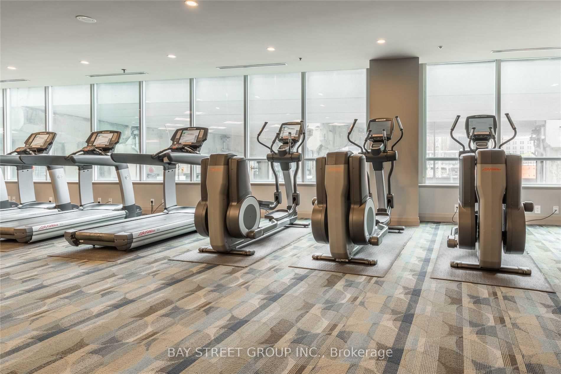 #2907 - 33 Bay St, Toronto, ON M5J2Z3 | 1 Bedroom 1 Bathroom Condo Apt | Image 27