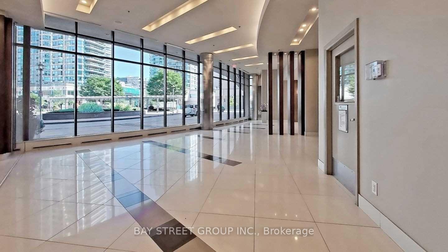 #2907 - 33 Bay St, Toronto, ON M5J2Z3 | 1 Bedroom 1 Bathroom Condo Apt | Image 31