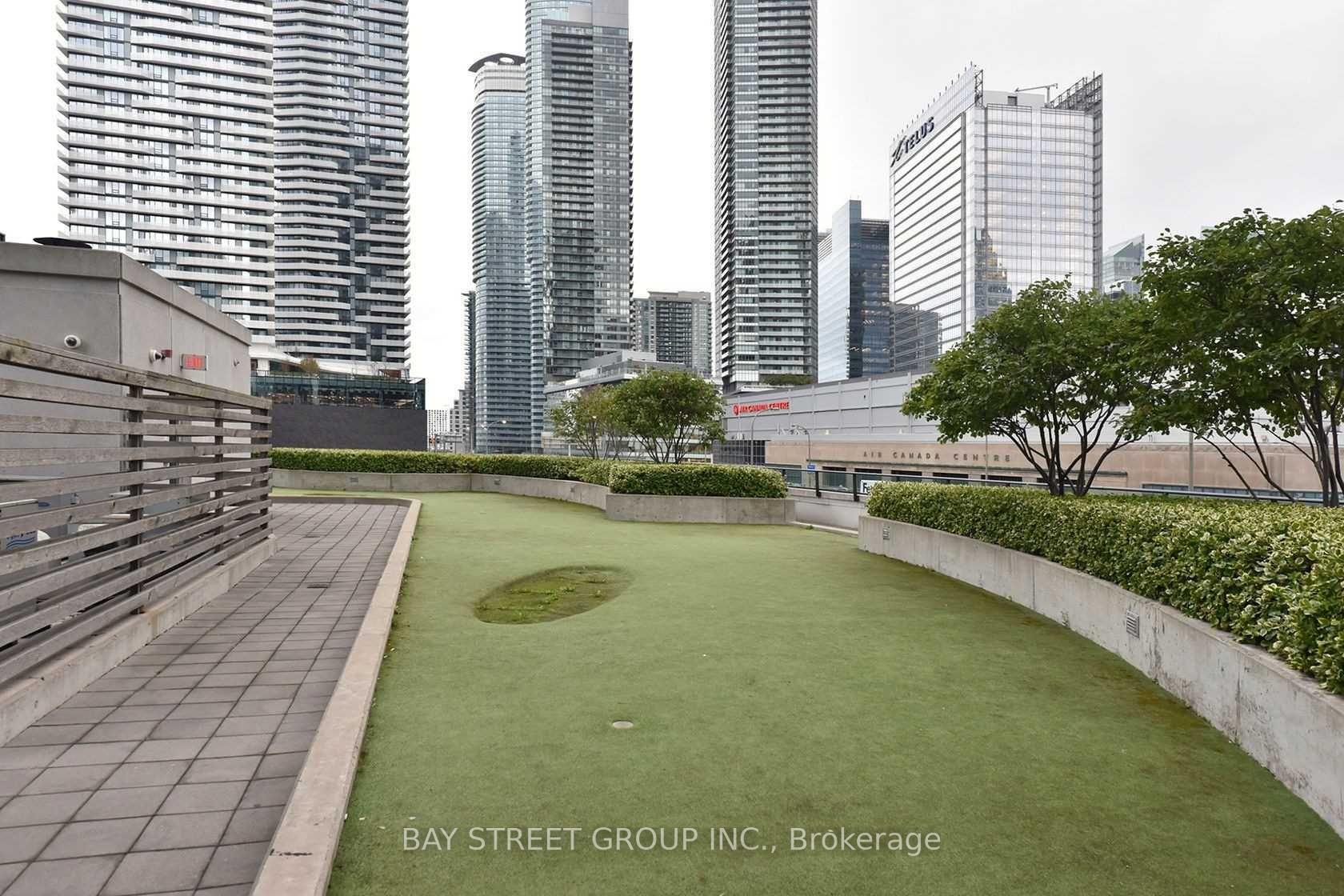 #2907 - 33 Bay St, Toronto, ON M5J2Z3 | 1 Bedroom 1 Bathroom Condo Apt | Image 37