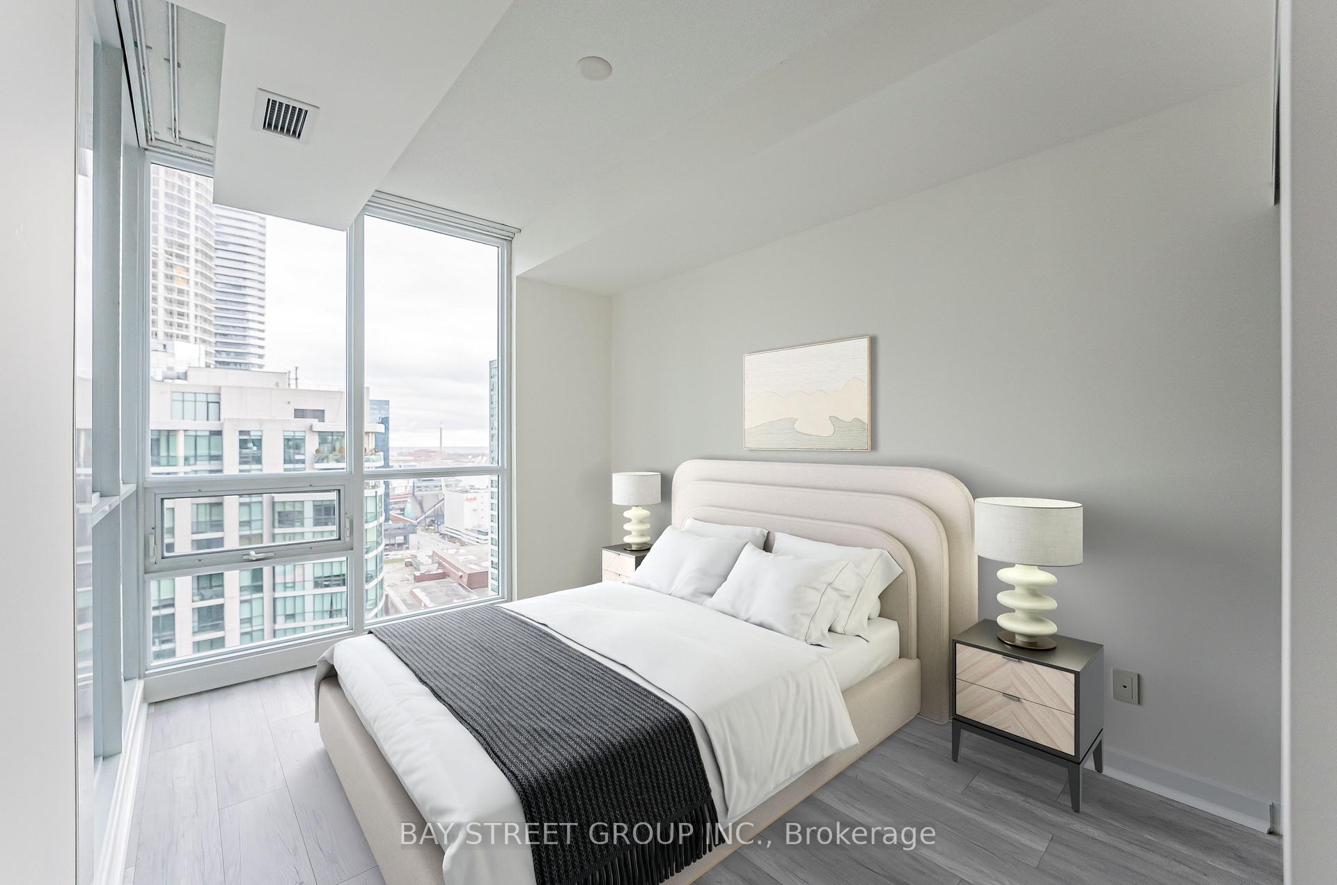 #2907 - 33 Bay St, Toronto, ON M5J2Z3 | 1 Bedroom 1 Bathroom Condo Apt | Image 6