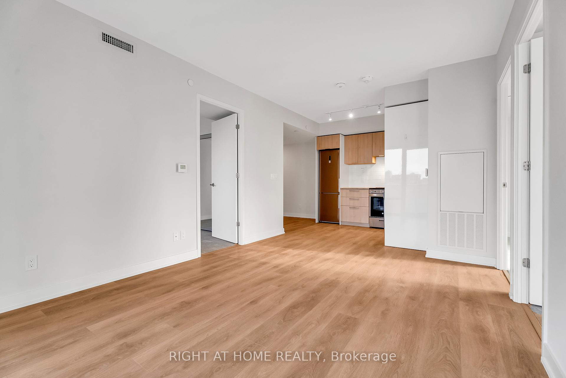 #1212 - 501 Yonge St, Toronto, ON M4Y0G8 | 3 Bedroom 2 Bathroom Condo Apt | Image 12