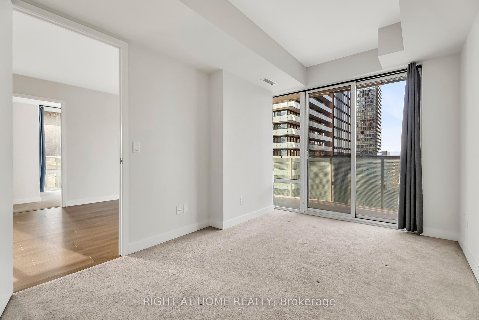 #1212 - 501 Yonge St, Toronto, ON M4Y0G8 | 3 Bedroom 2 Bathroom Condo Apt | Image 15