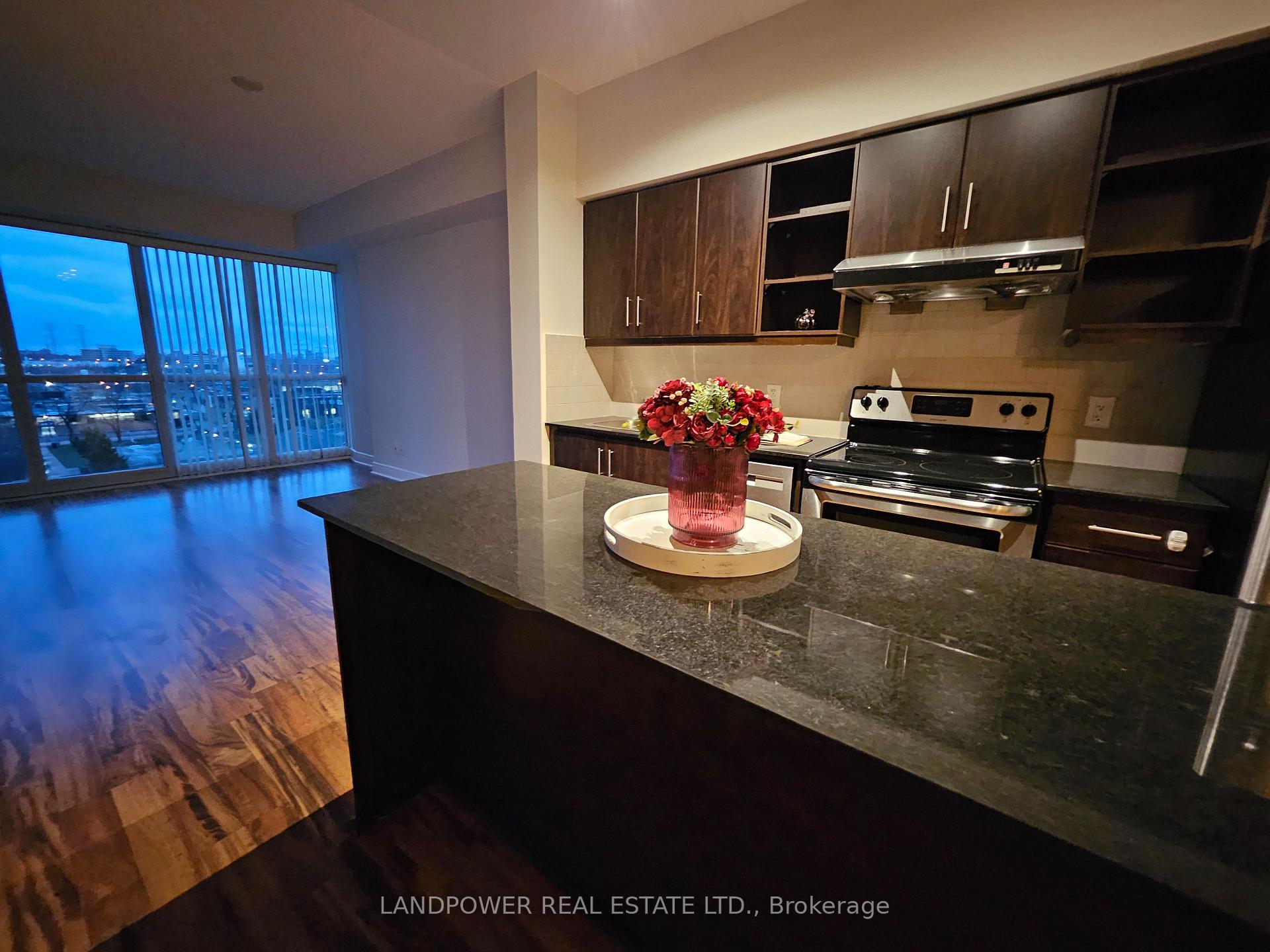 #710 - 35 Brian Peck Cres, Toronto, ON M4G0A5 | 2 Bedroom 2 Bathroom Condo Apt | Image 3