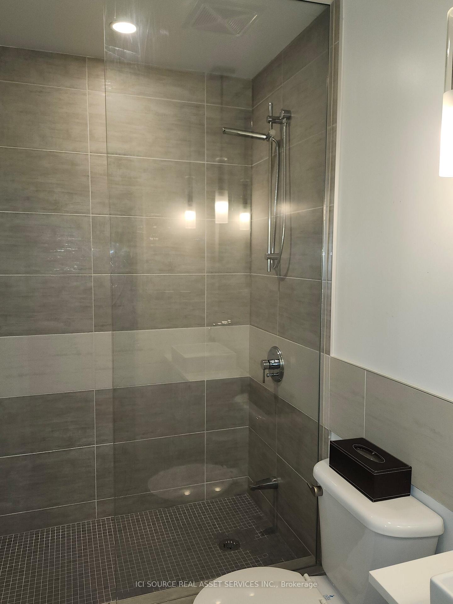 #507 - 8 Charlotte St, Toronto, ON M5V0K4 | 1 Bedroom 2 Bathroom Condo Apt | Image 9