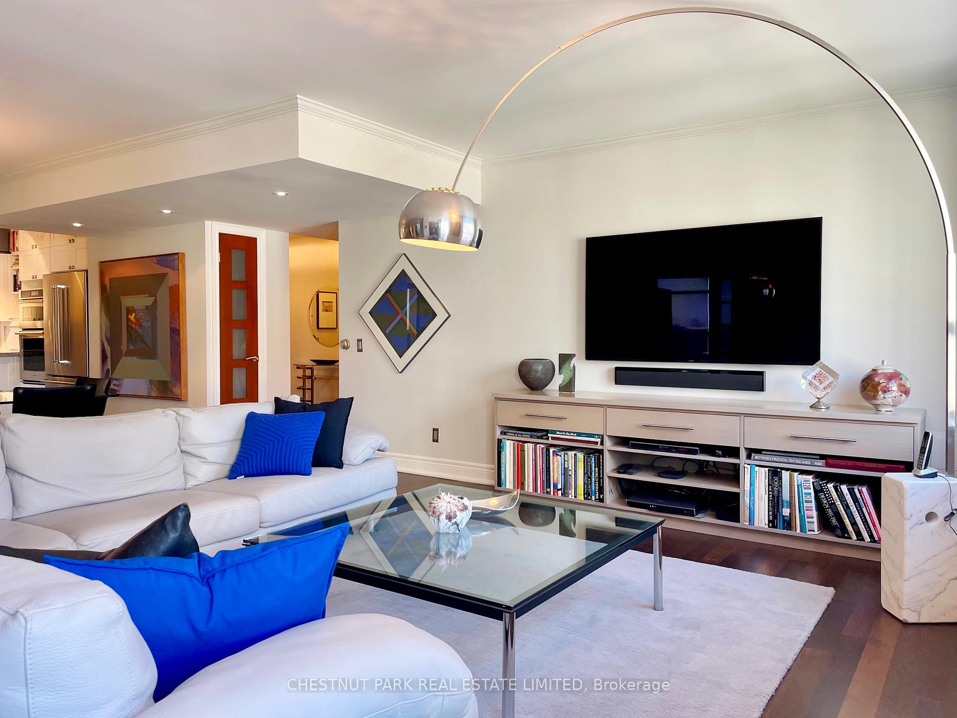 #819 - 5 Rosehill Ave, Toronto, ON M4T3A6 | 2 Bedroom 3 Bathroom Condo Apt | Image 5