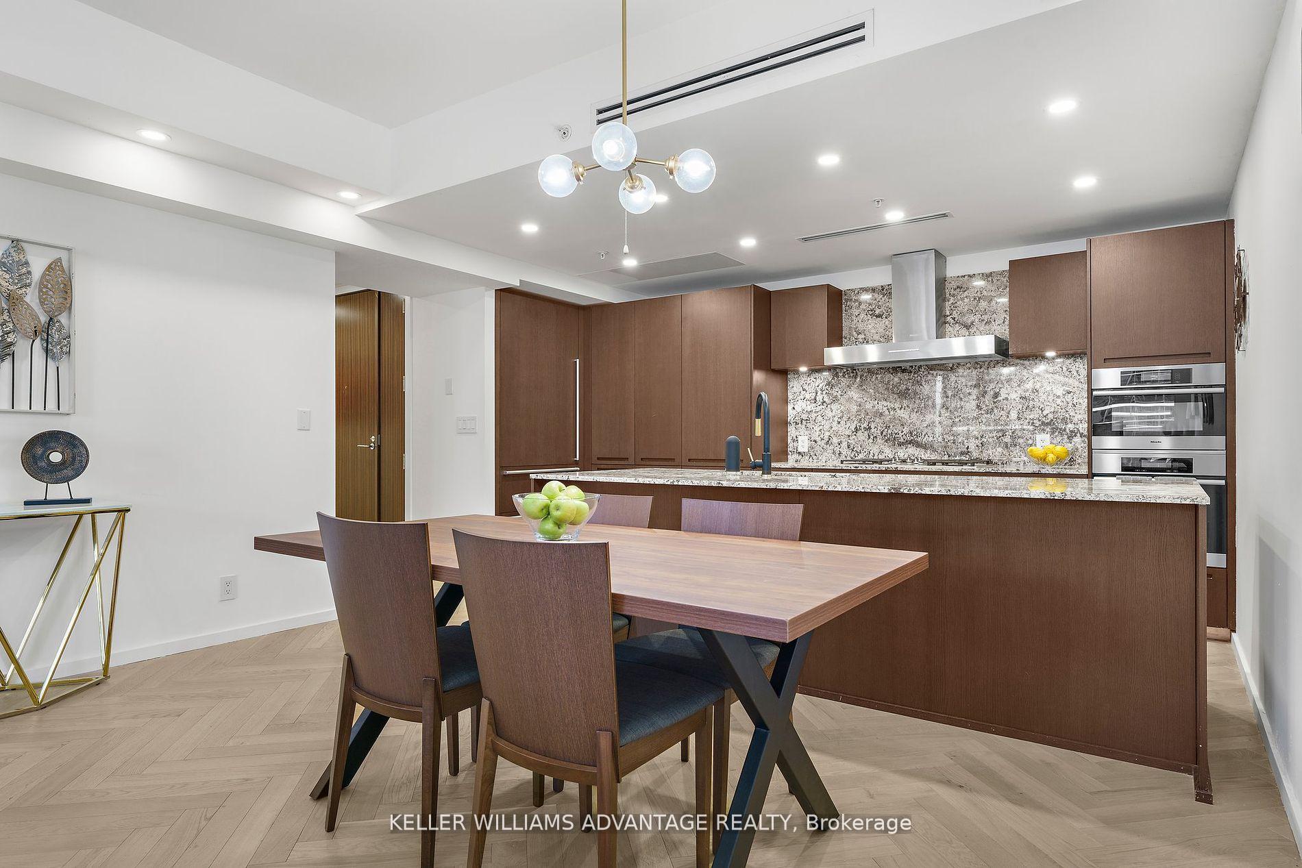 #2308 - 180 University Ave, Toronto, ON M5H0A2 | 2 Bedroom 3 Bathroom Condo Apt | Image 14