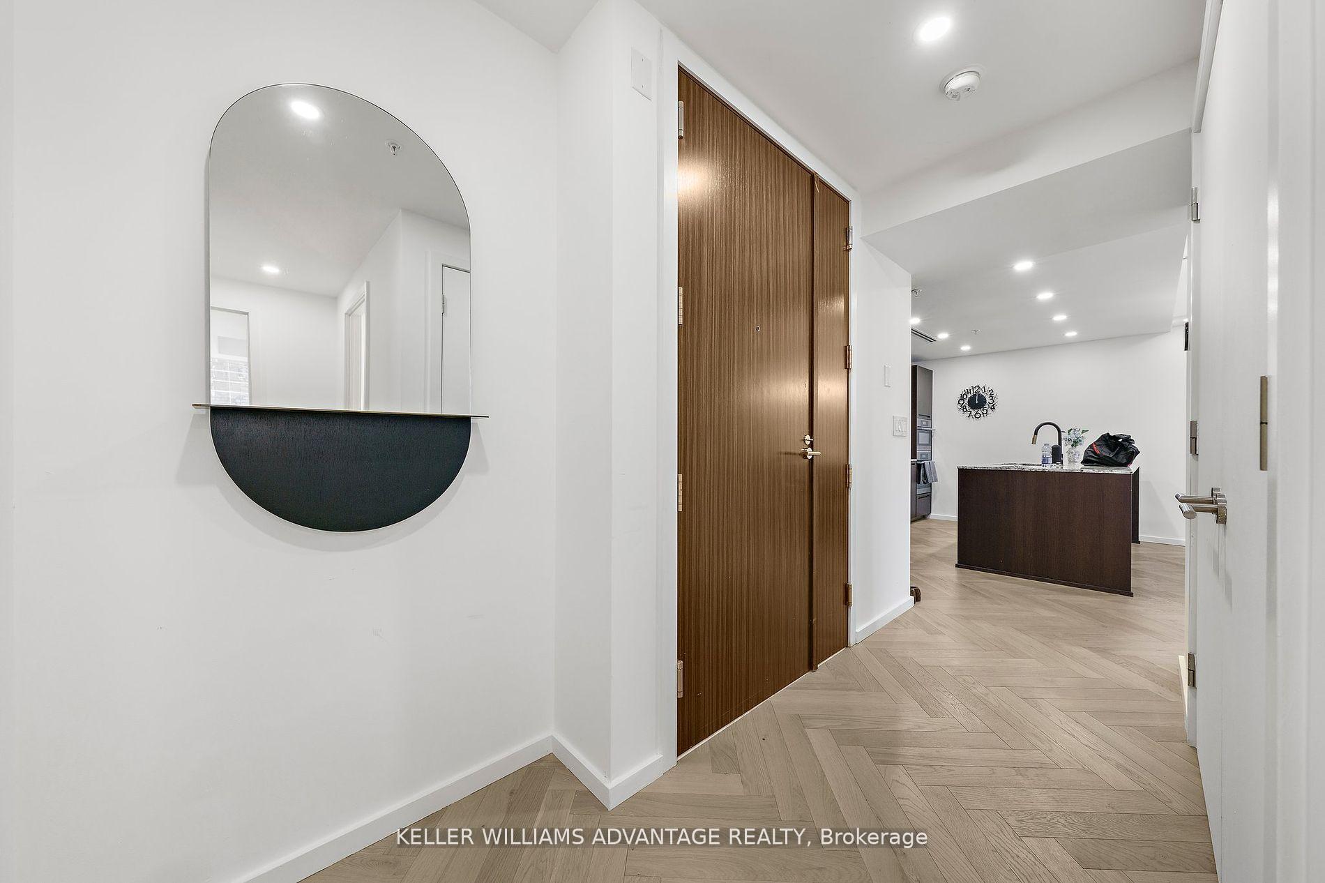 #2308 - 180 University Ave, Toronto, ON M5H0A2 | 2 Bedroom 3 Bathroom Condo Apt | Image 34