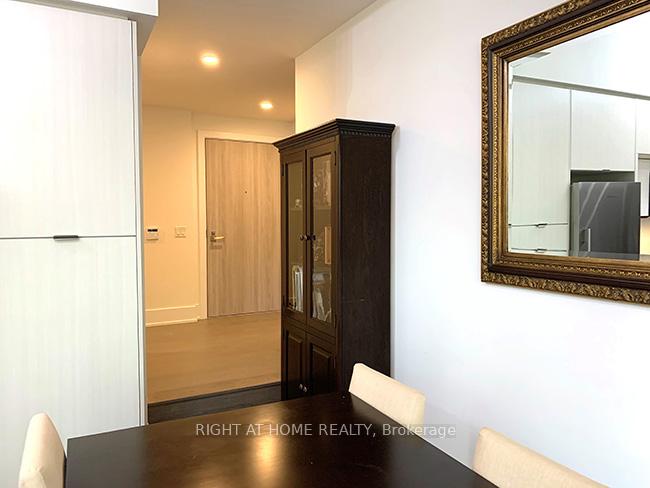 #110 - 80 Vanauley St, Toronto, ON M5T0C9 | 2 Bedroom 3 Bathroom Condo Apt | Image 10