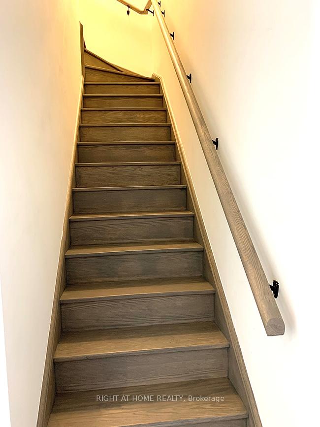 #110 - 80 Vanauley St, Toronto, ON M5T0C9 | 2 Bedroom 3 Bathroom Condo Apt | Image 26