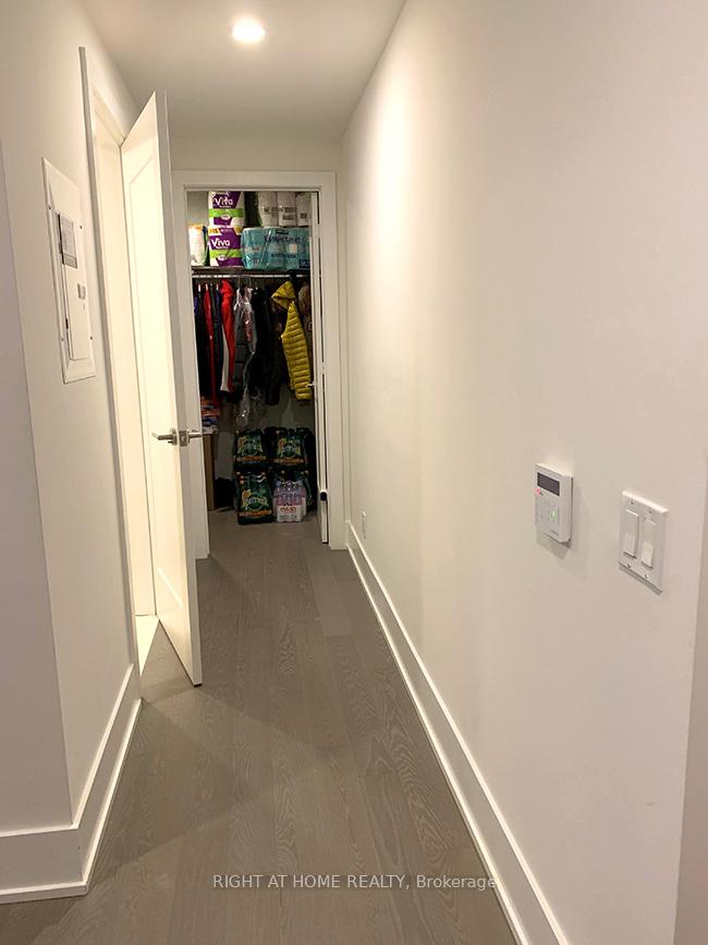 #110 - 80 Vanauley St, Toronto, ON M5T0C9 | 2 Bedroom 3 Bathroom Condo Apt | Image 28