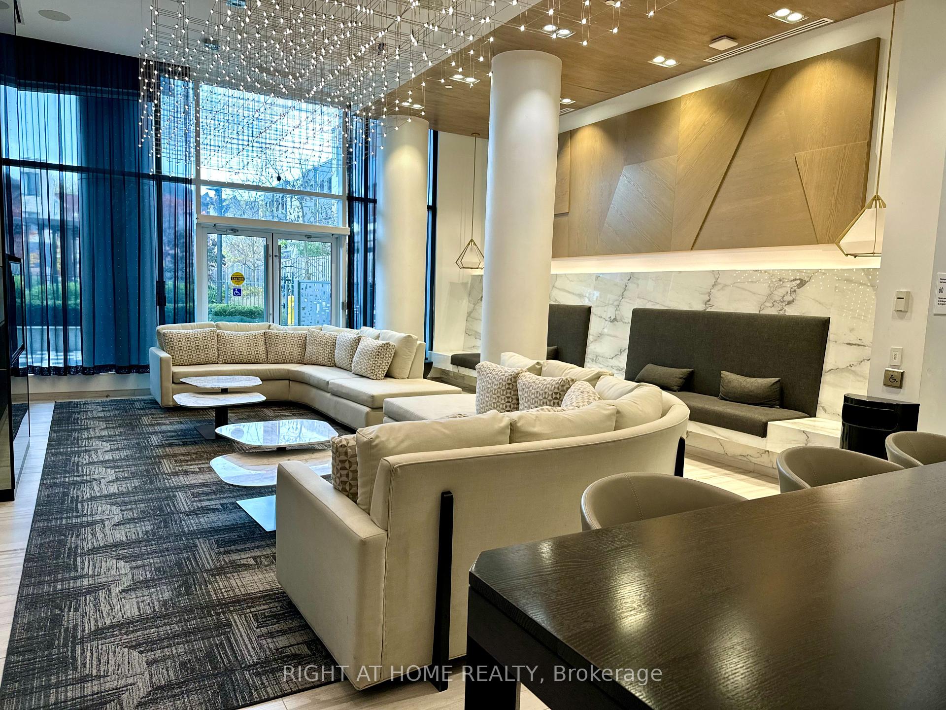 #110 - 80 Vanauley St, Toronto, ON M5T0C9 | 2 Bedroom 3 Bathroom Condo Apt | Image 8