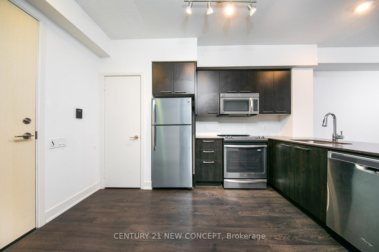 #509 - 30 Roehampton Ave, Toronto, ON M4P0B9 | 1 Bedroom 1 Bathroom Condo Apt | Image 1