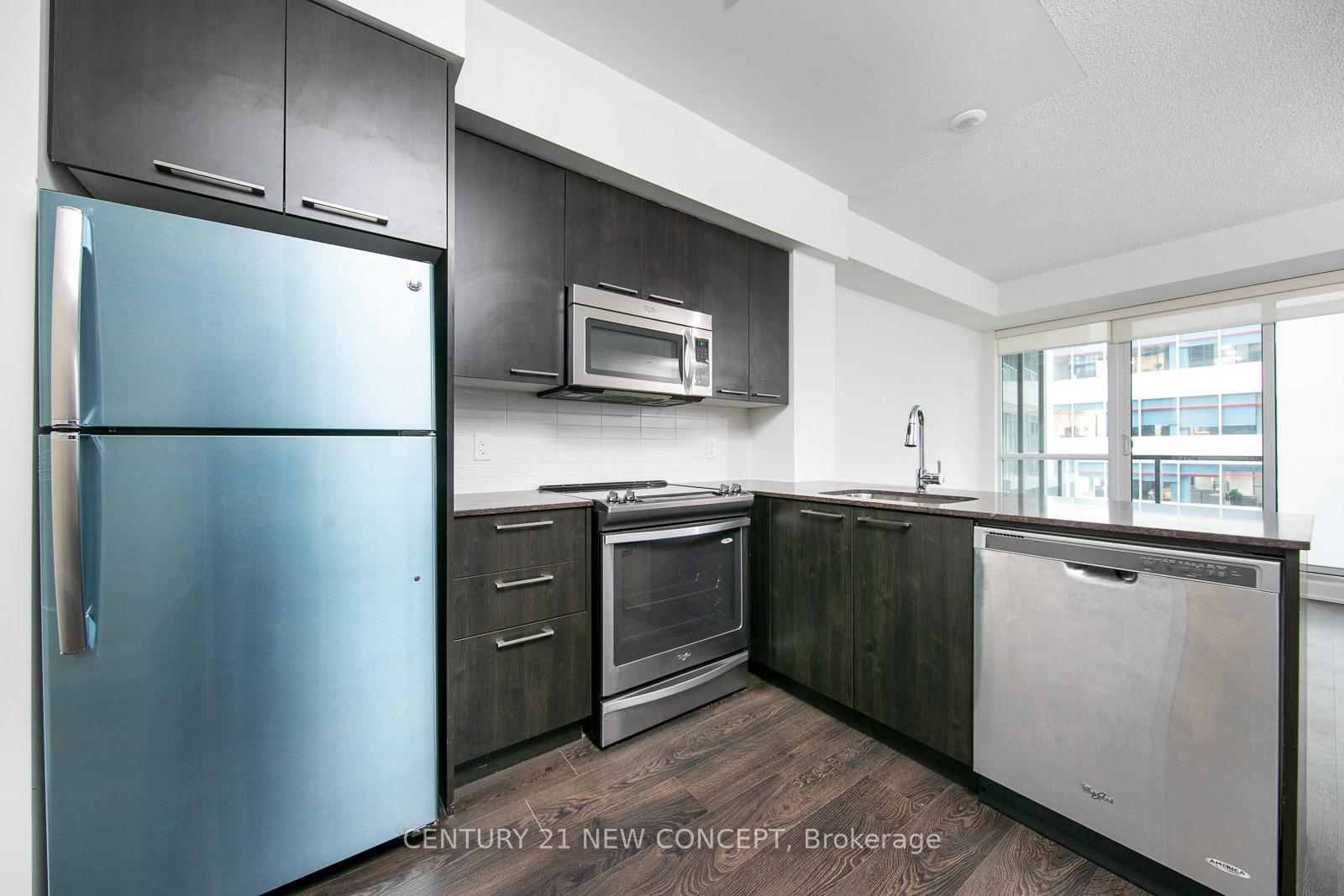 #509 - 30 Roehampton Ave, Toronto, ON M4P0B9 | 1 Bedroom 1 Bathroom Condo Apt | Image 2