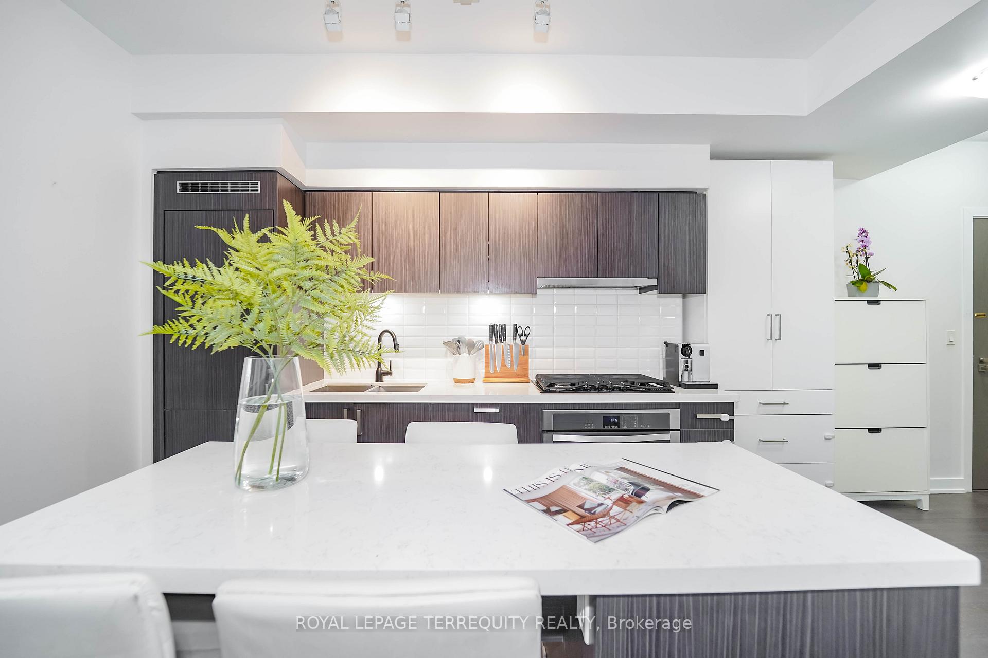 #301 - 501 St. Clair Ave W, Toronto, ON M5P0A2 | 2 Bedroom 2 Bathroom Condo Apt | Image 5