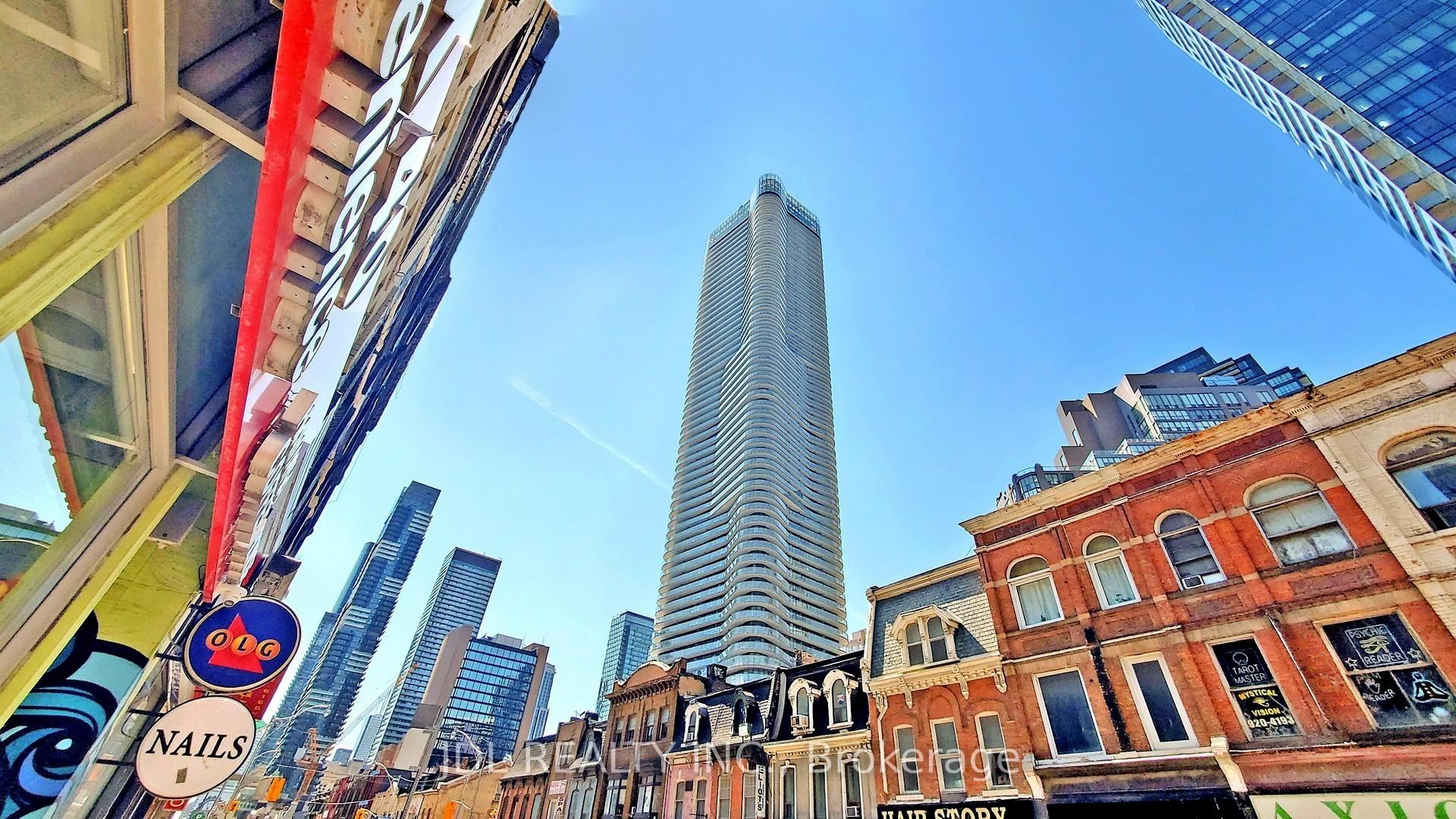 11 Wellesley St W, Toronto, ON M4Y0G4 | 0 Bedroom 1 Bathroom Condo Apt | Image 2