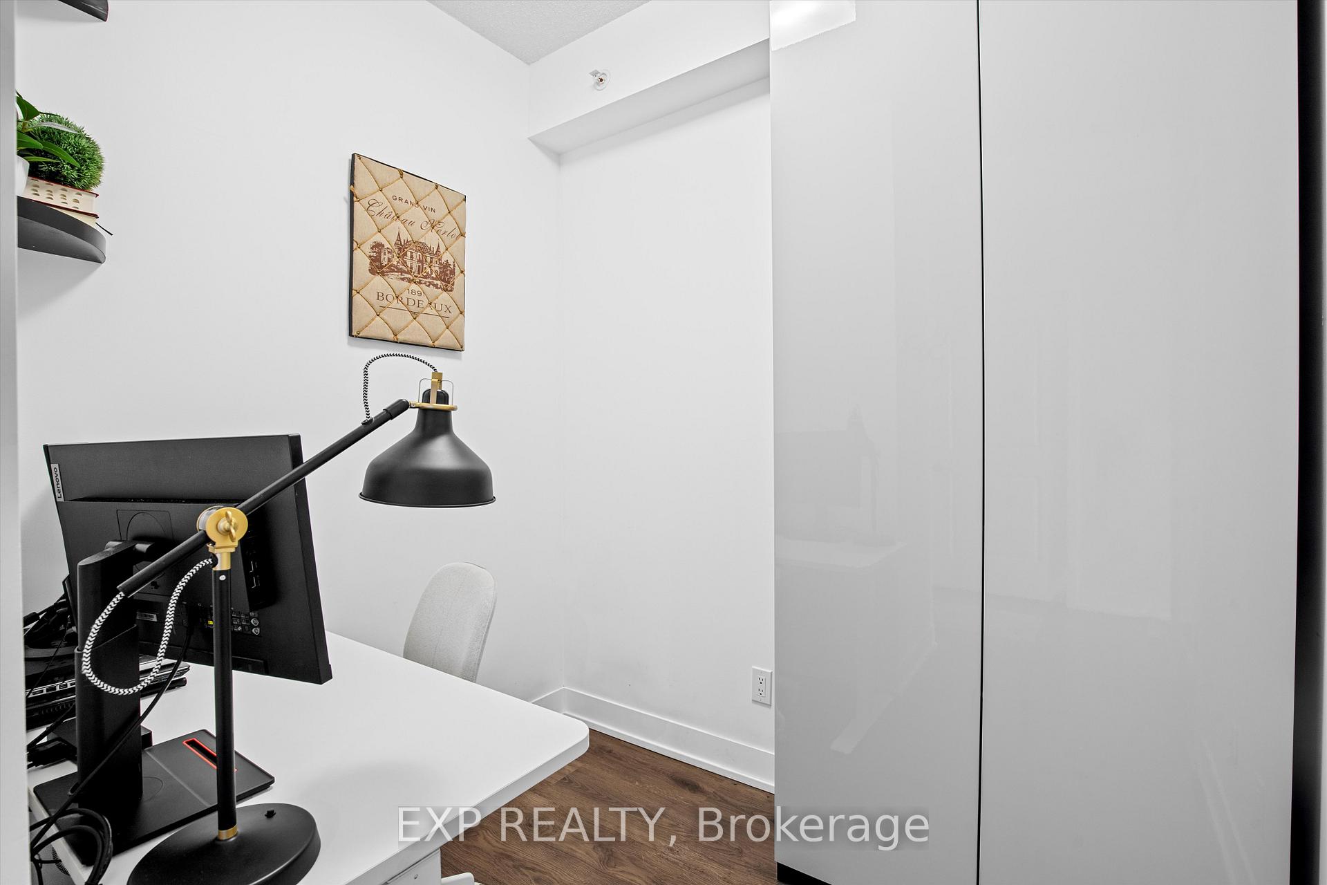 #609 - 68 Merton St, Toronto, ON M4S0A7 | 1 Bedroom 2 Bathroom Condo Apt | Image 5