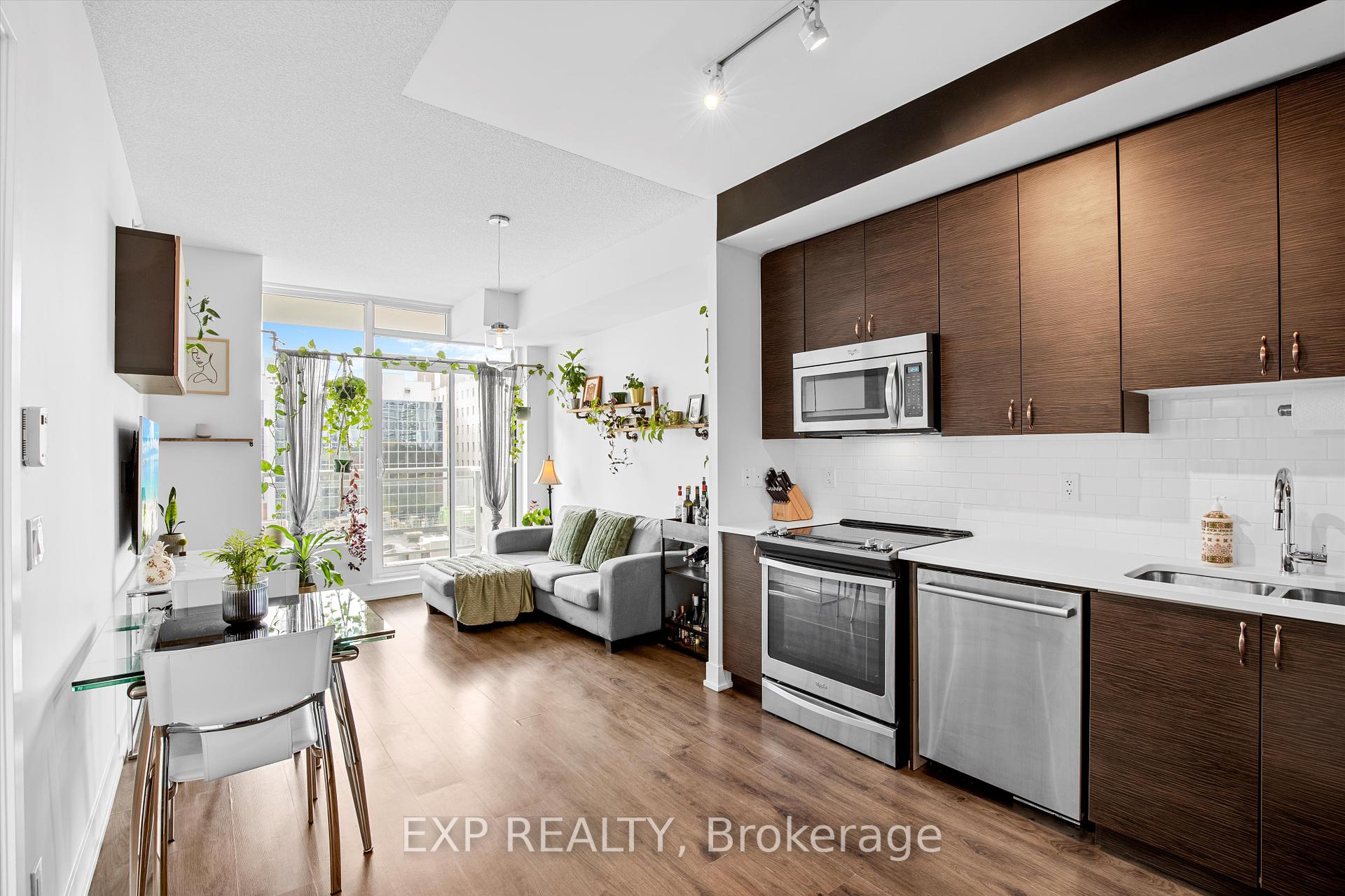 #609 - 68 Merton St, Toronto, ON M4S0A7 | 1 Bedroom 2 Bathroom Condo Apt | Image 7