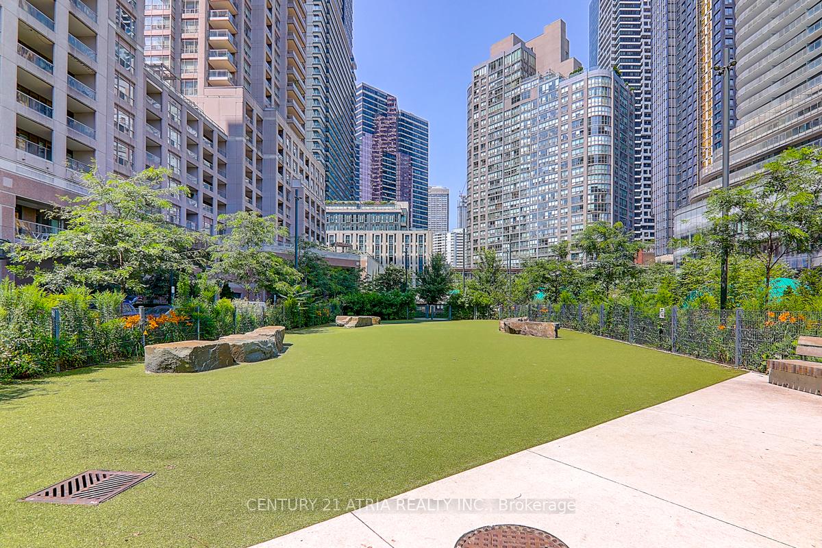 #716 - 909 Bay St, Toronto, ON M5S3G2 | 0 Bedroom 1 Bathroom Condo Apt | Image 24