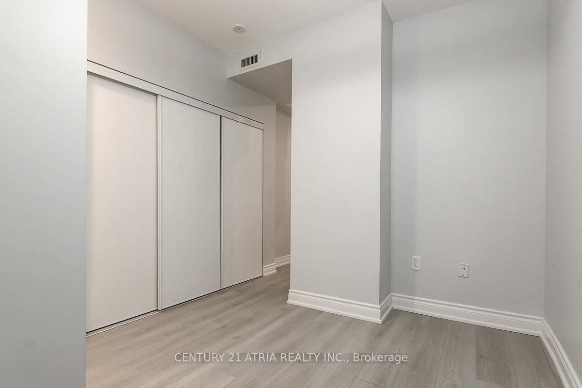 #716 - 909 Bay St, Toronto, ON M5S3G2 | 0 Bedroom 1 Bathroom Condo Apt | Image 6