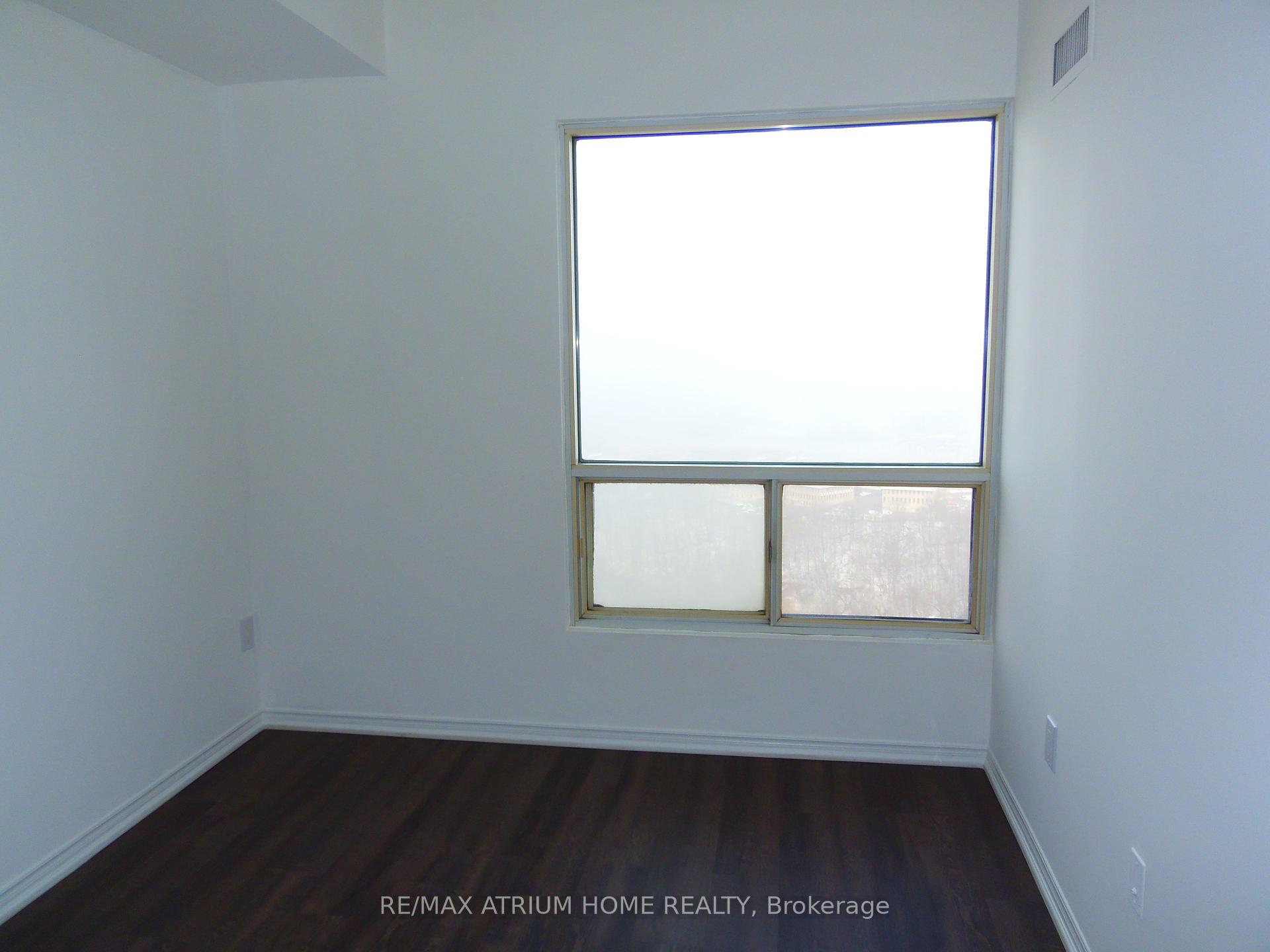 #2901 - 7 Concorde Pl, Toronto, ON M3C3N4 | 2 Bedroom 2 Bathroom Condo Apt | Image 9