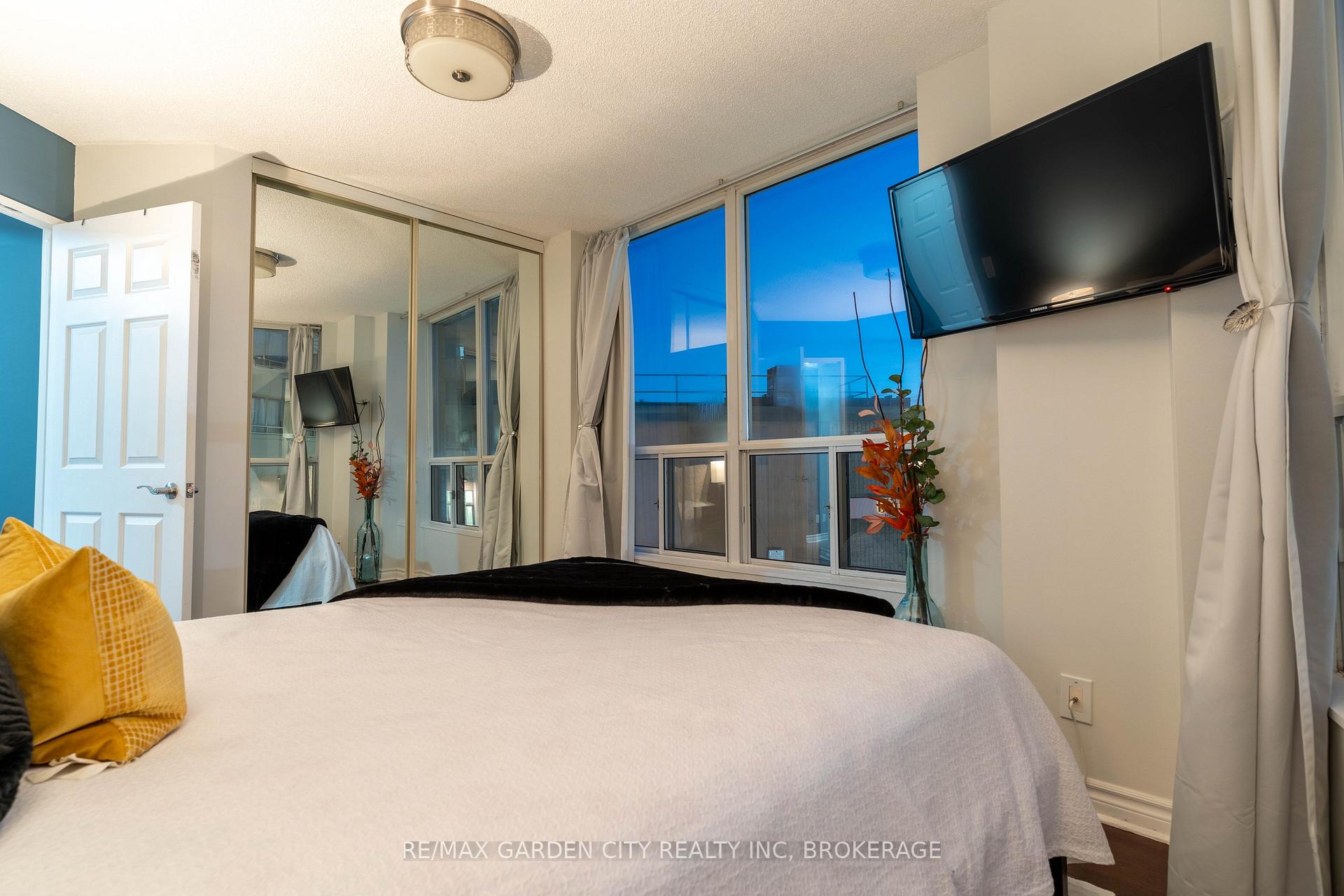 #202 - 897 Sheppard Ave W, Toronto, ON M3H2T4 | 1 Bedroom 1 Bathroom Condo Apt | Image 14