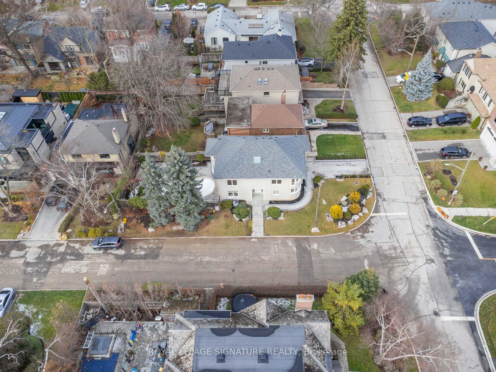 61 Bennington Heights Dr, Toronto, ON M4G1A8 | 4 Bedroom 4 Bathroom Detached House | Image 37