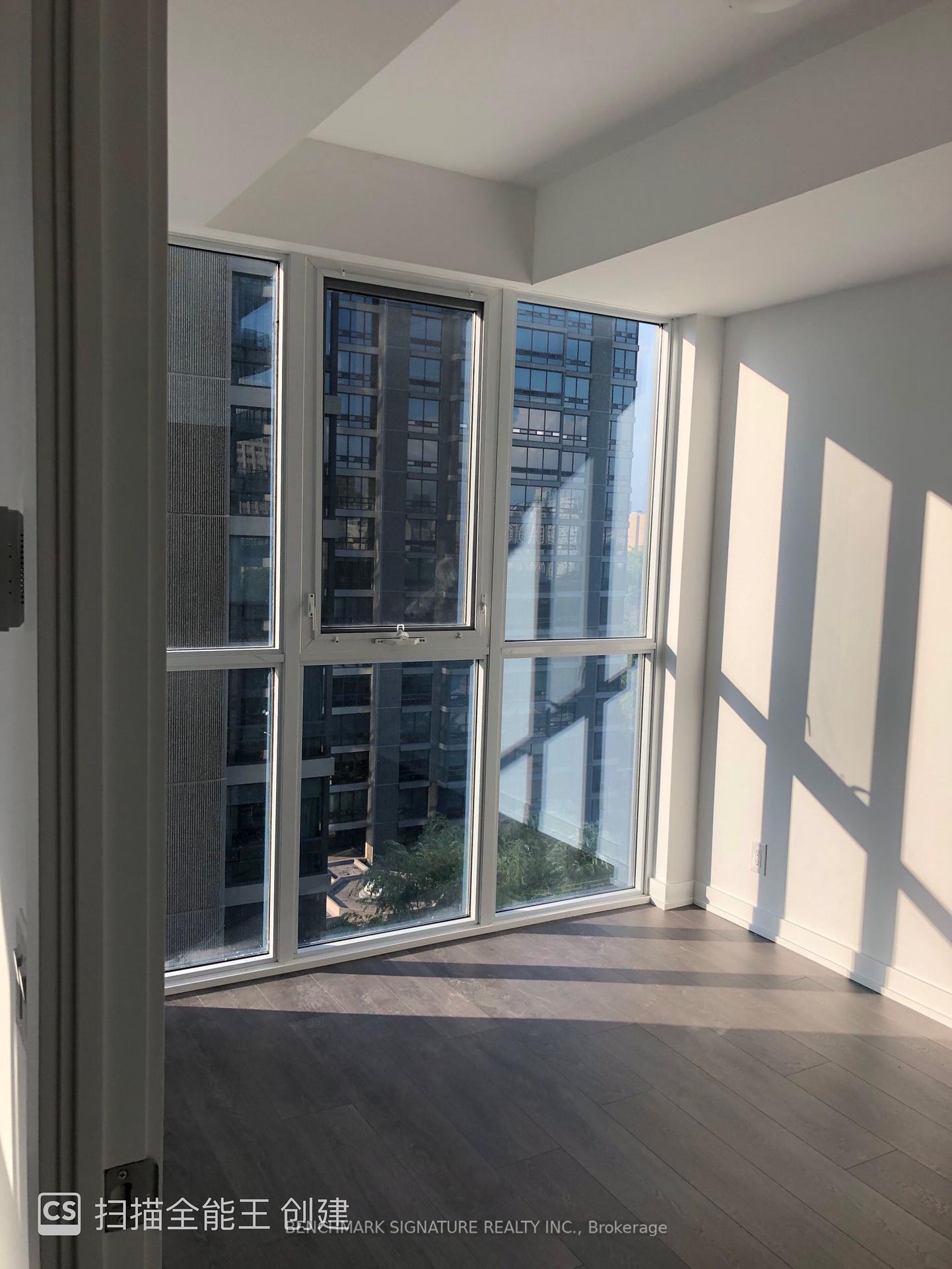 #901 - 609 Avenue Rd, Toronto, ON M4V2K3 | 1 Bedroom 2 Bathroom Condo Apt | Image 4