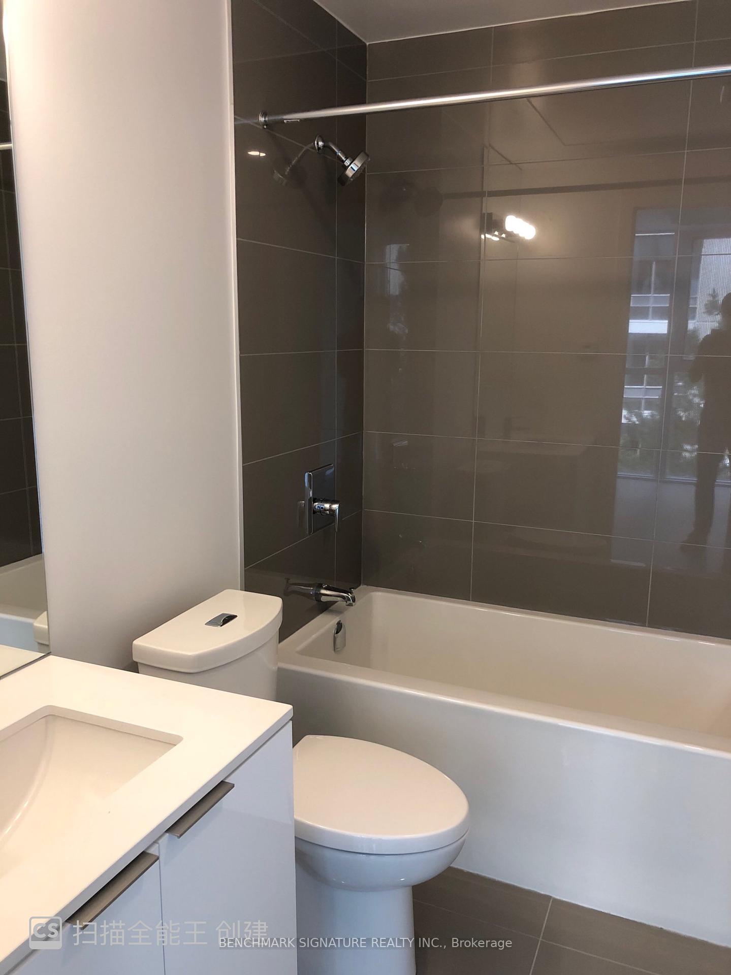 #901 - 609 Avenue Rd, Toronto, ON M4V2K3 | 1 Bedroom 2 Bathroom Condo Apt | Image 7