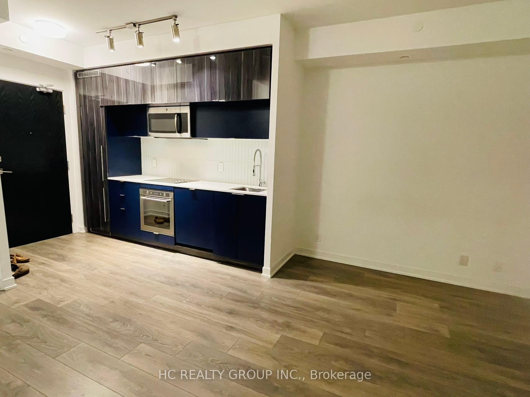 #910 - 28 Avondale Ave, Toronto, ON M2N0K2 | 1 Bedroom 1 Bathroom Condo Apt | Image 2