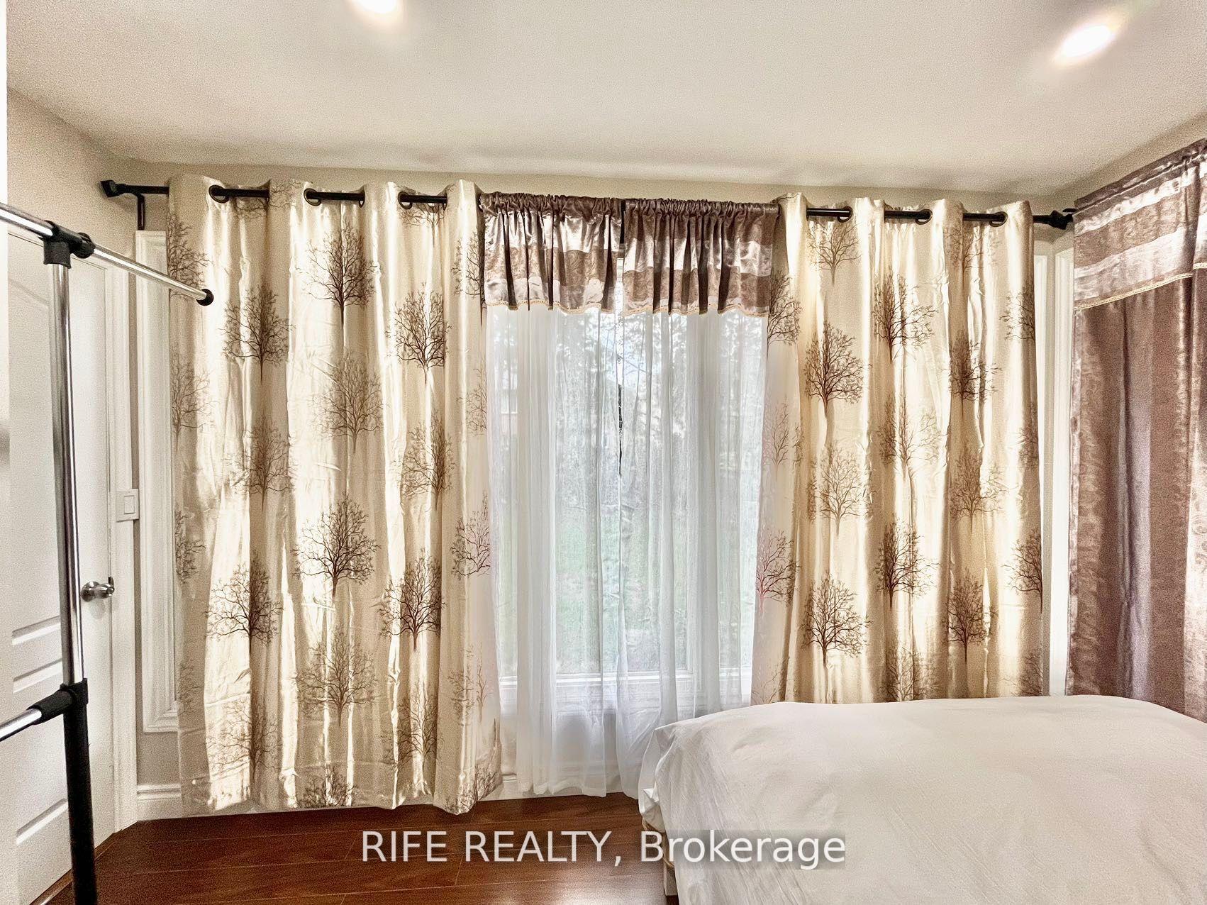 298 Empress Ave, Toronto, ON M2N3V4 | 4 Bedroom 3 Bathroom Detached House | Image 19