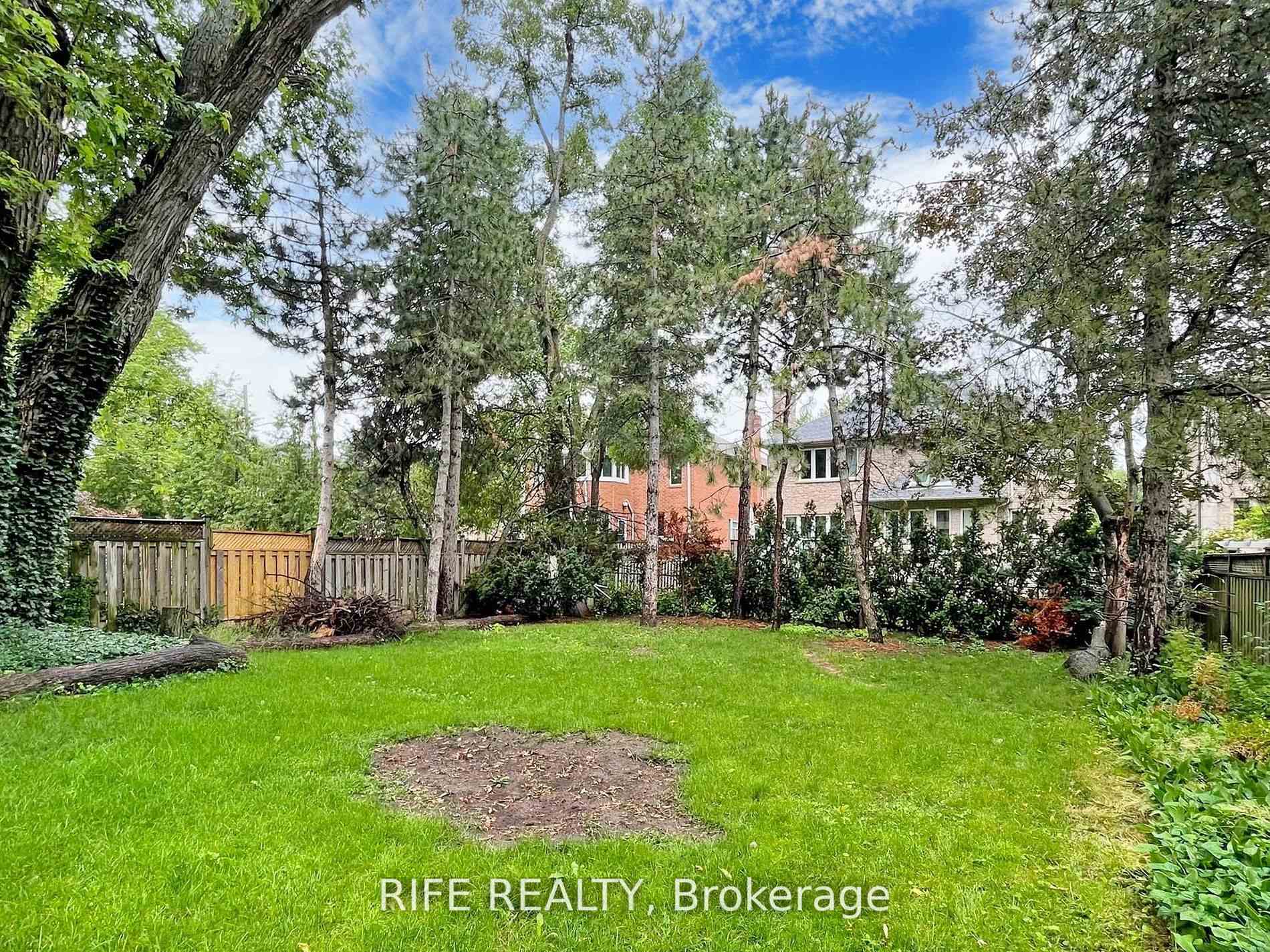 298 Empress Ave, Toronto, ON M2N3V4 | 4 Bedroom 3 Bathroom Detached House | Image 27