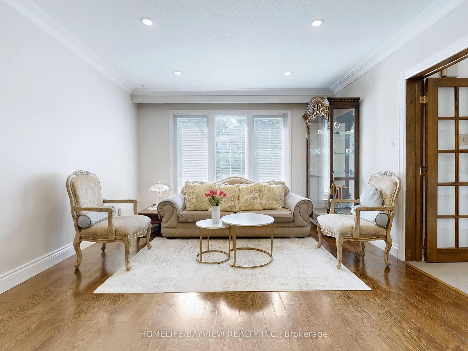 2 Fleming Dr, Toronto, ON M2K2Y3 | 4 Bedroom 4 Bathroom Detached House | Image 2