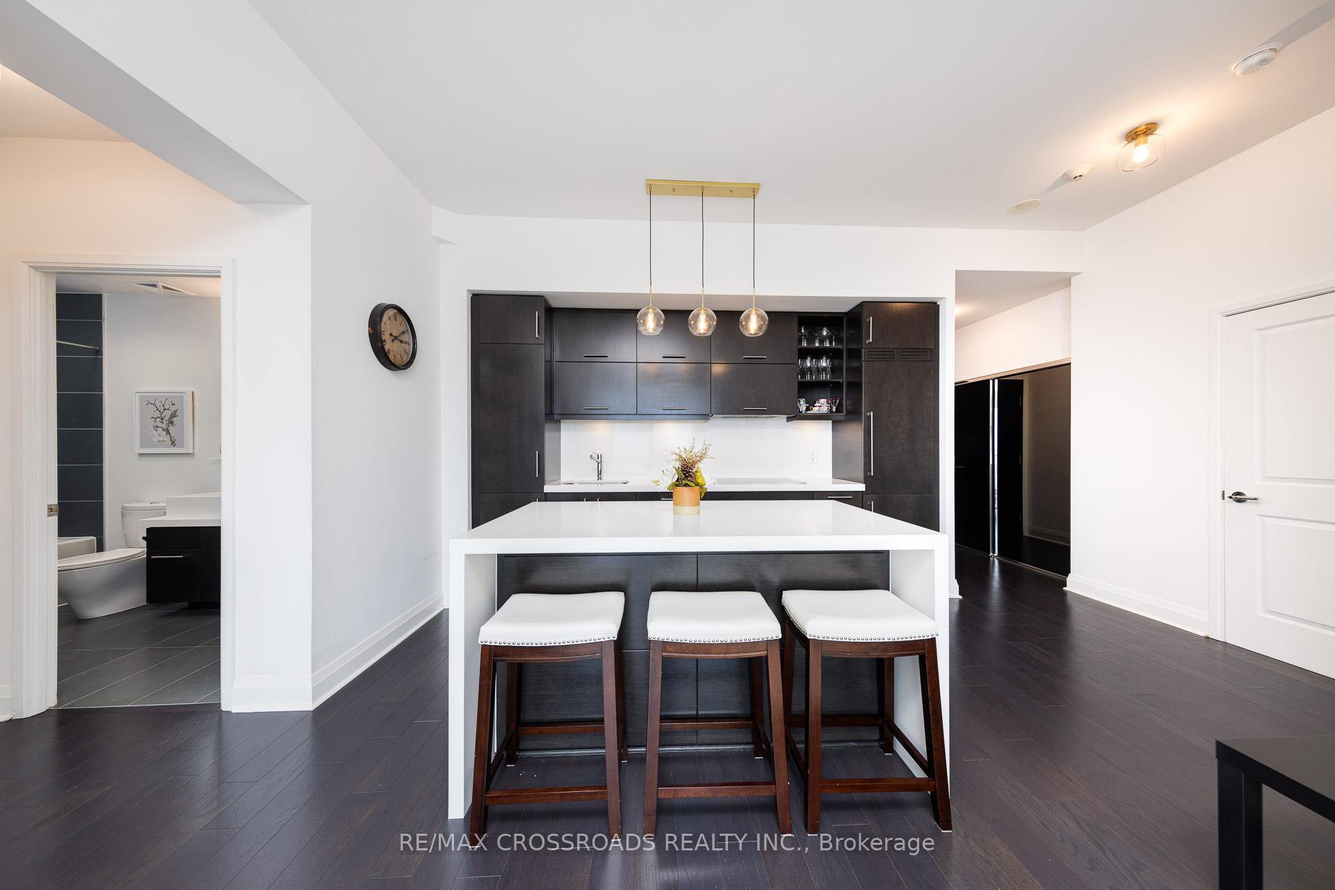 #4509 - 1080 Bay St, Toronto, ON M5S0A5 | 2 Bedroom 2 Bathroom Condo Apt | Image 12