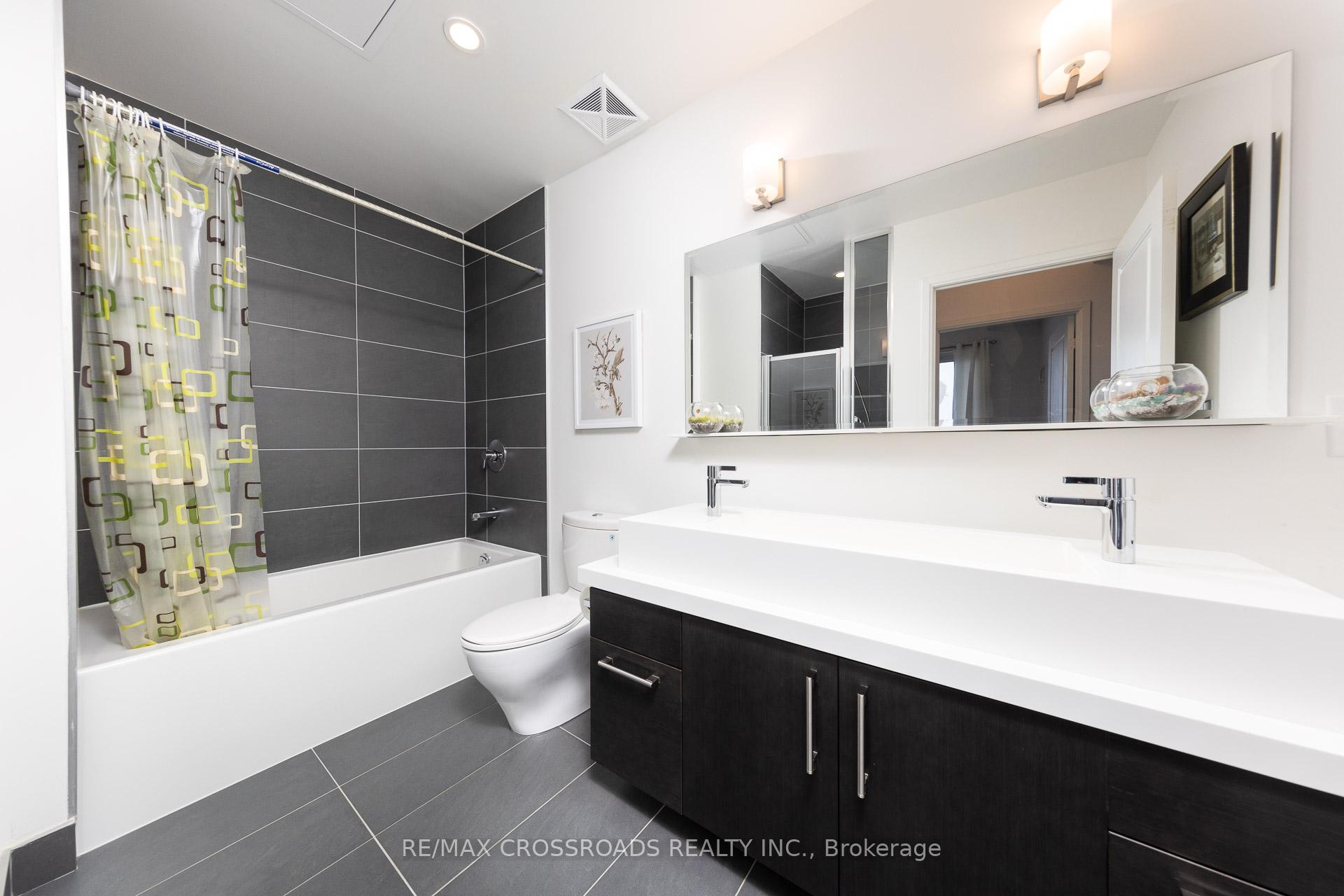 #4509 - 1080 Bay St, Toronto, ON M5S0A5 | 2 Bedroom 2 Bathroom Condo Apt | Image 19