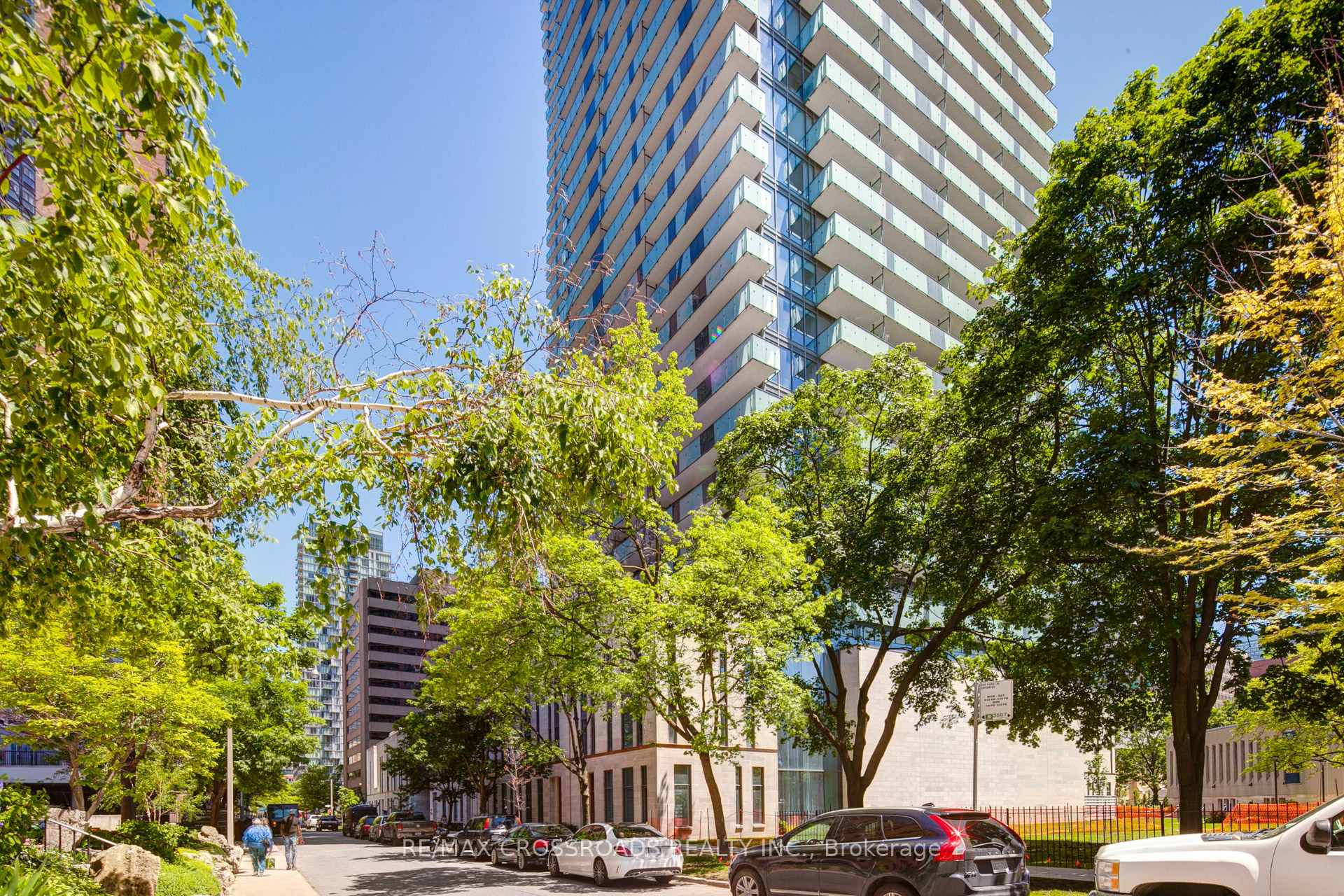 #4509 - 1080 Bay St, Toronto, ON M5S0A5 | 2 Bedroom 2 Bathroom Condo Apt | Image 2