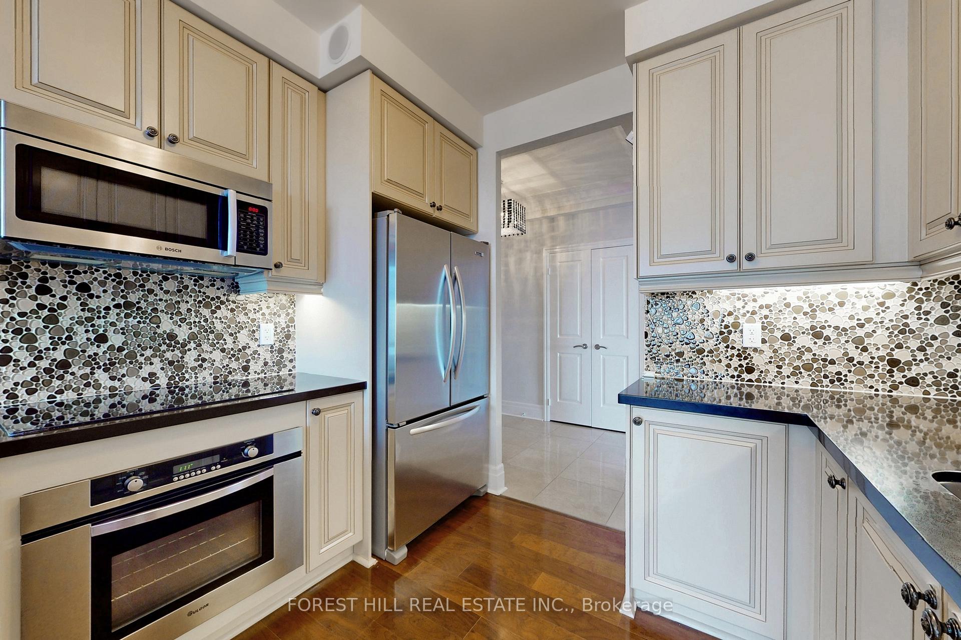 #3401 - 35 Balmuto St, Toronto, ON M4Y0A3 | 2 Bedroom 3 Bathroom Condo Apt | Image 9