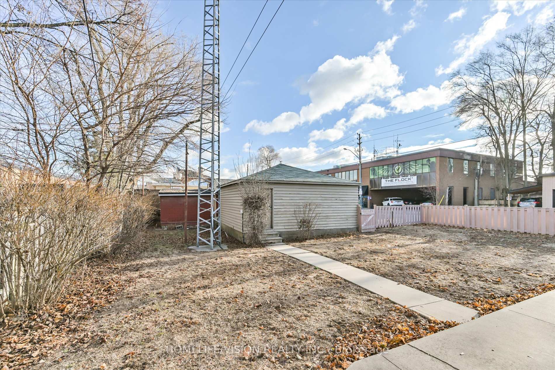 127 Randolph Rd, Toronto, ON M4G3S3 | 2 Bedroom 2 Bathroom Detached House | Image 26