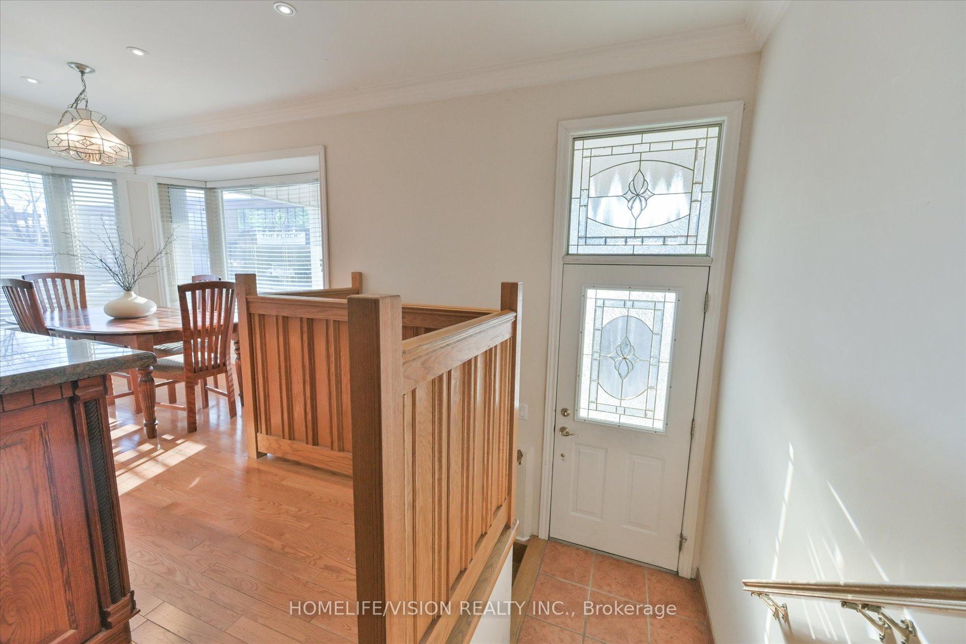 127 Randolph Rd, Toronto, ON M4G3S3 | 2 Bedroom 2 Bathroom Detached House | Image 33