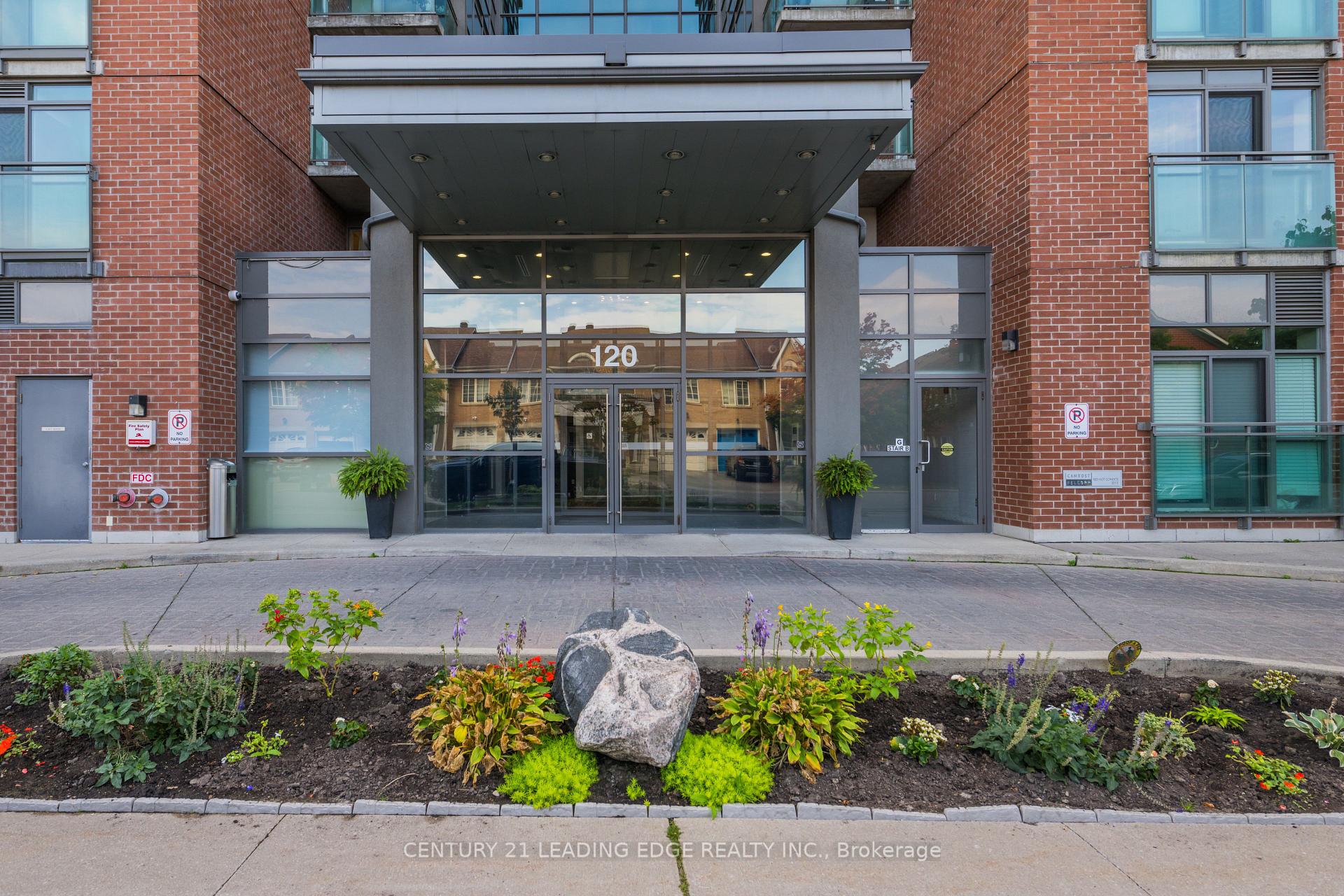 #128 - 120 Dallimore Circ, Toronto, ON M3C4J1 | 2 Bedroom 1 Bathroom Condo Apt | Image 2