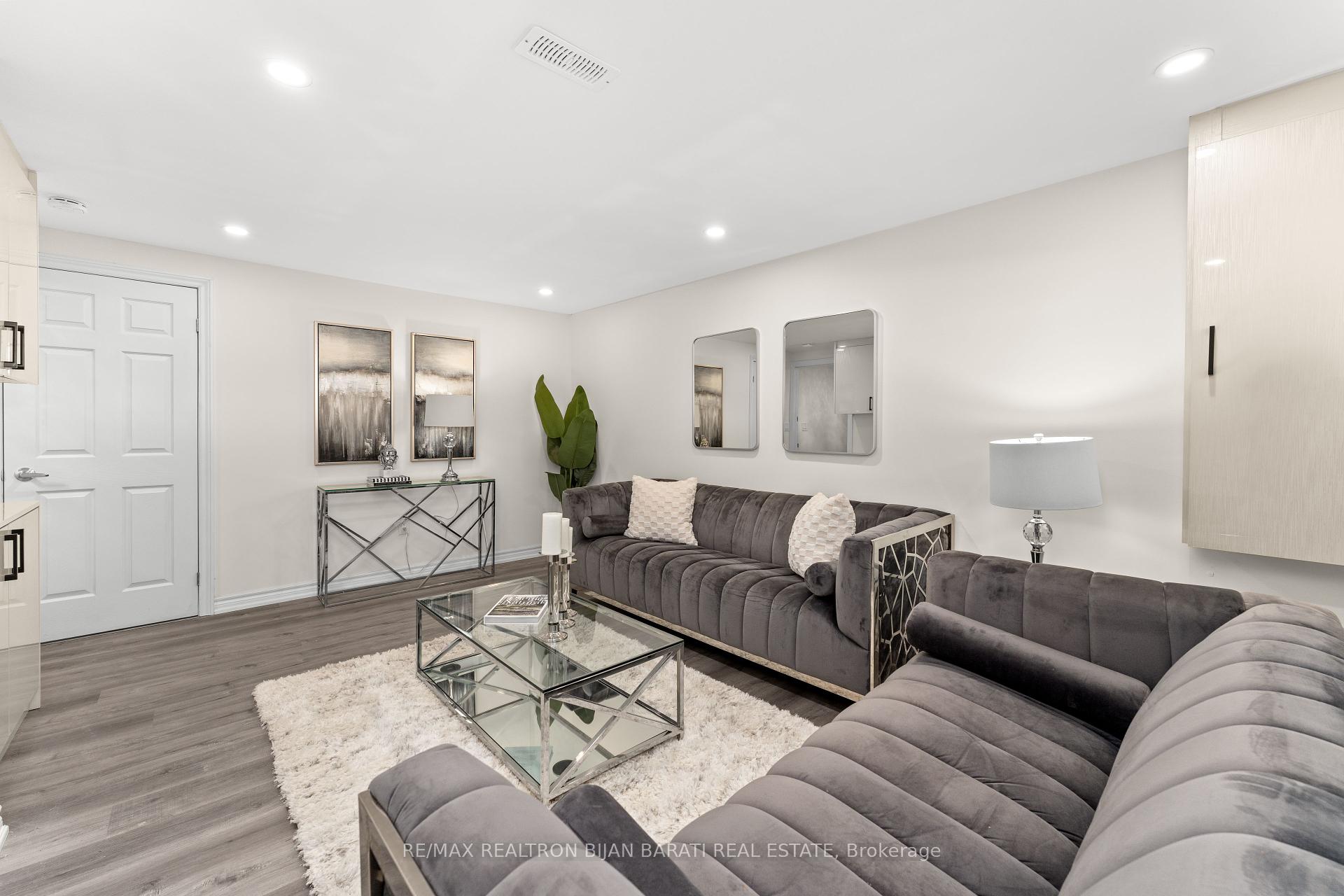 17 Wyvern Rd, Toronto, ON M2K2K3 | 4 Bedroom 5 Bathroom Detached House | Image 27