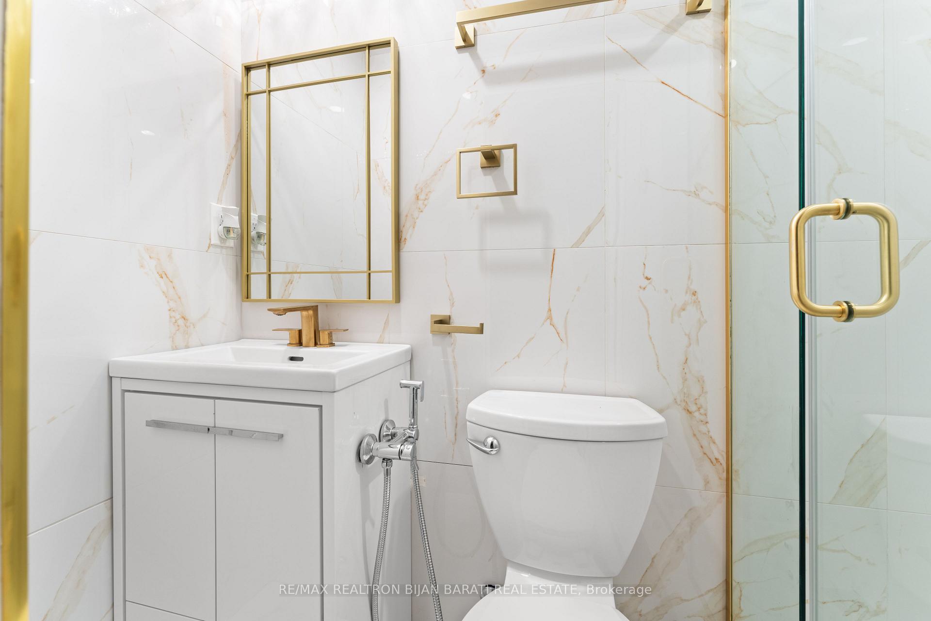 17 Wyvern Rd, Toronto, ON M2K2K3 | 4 Bedroom 5 Bathroom Detached House | Image 31