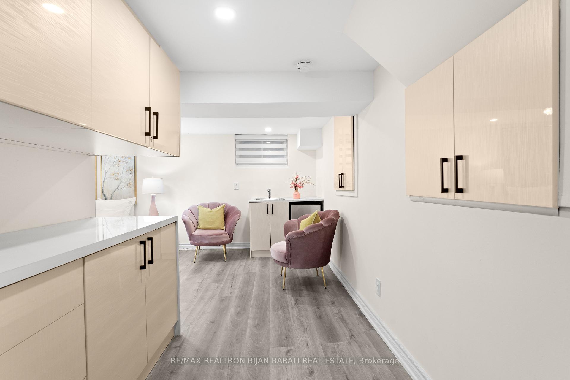 17 Wyvern Rd, Toronto, ON M2K2K3 | 4 Bedroom 5 Bathroom Detached House | Image 32