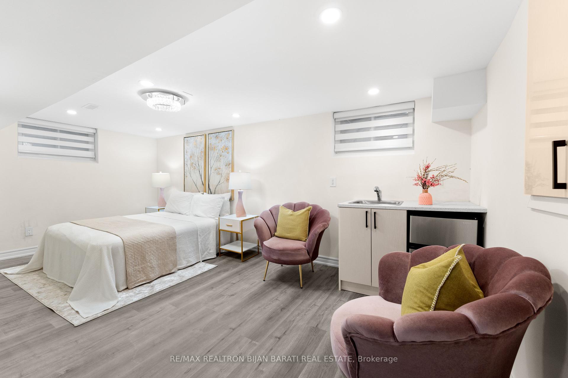 17 Wyvern Rd, Toronto, ON M2K2K3 | 4 Bedroom 5 Bathroom Detached House | Image 33