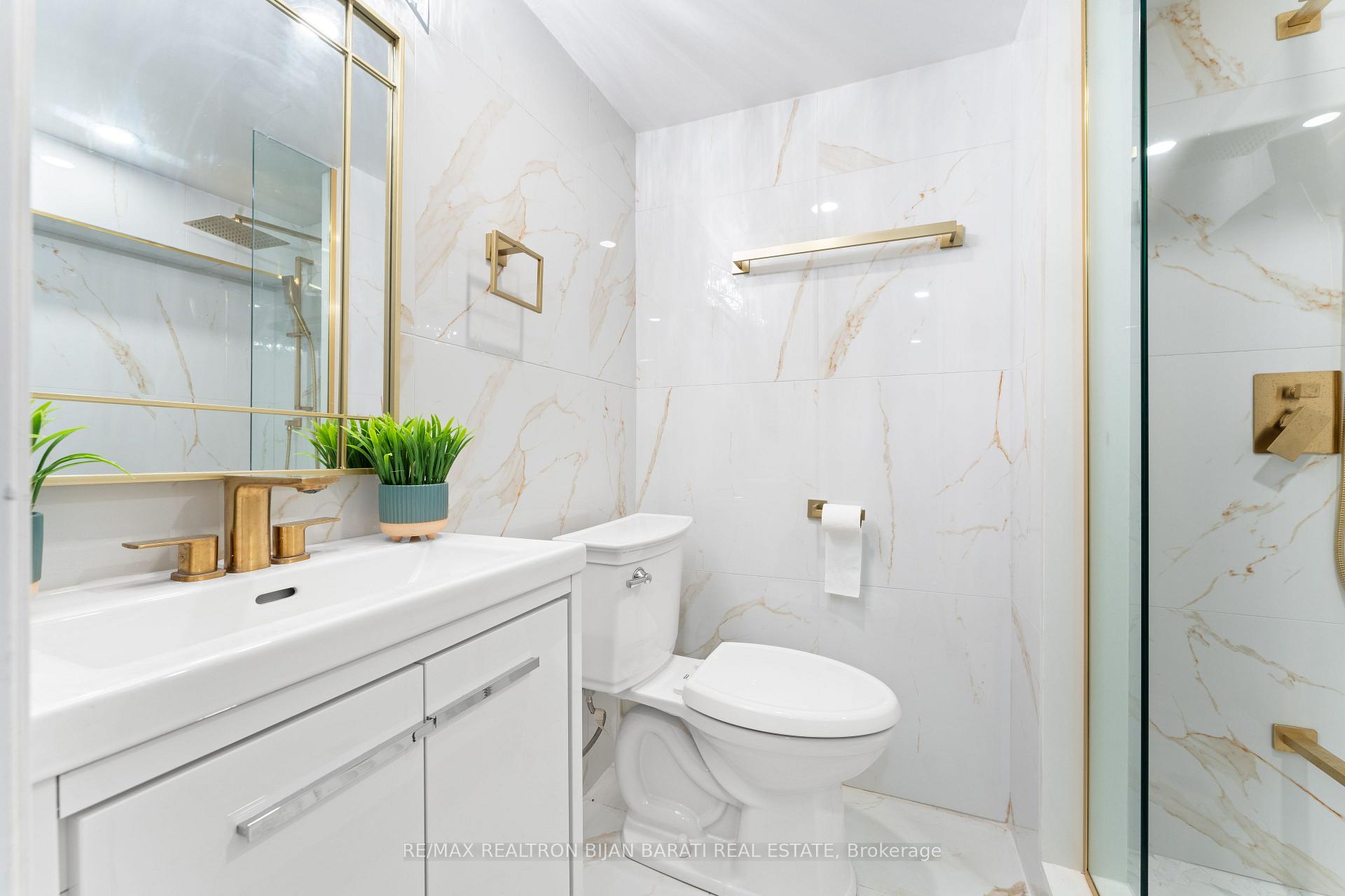 17 Wyvern Rd, Toronto, ON M2K2K3 | 4 Bedroom 5 Bathroom Detached House | Image 36