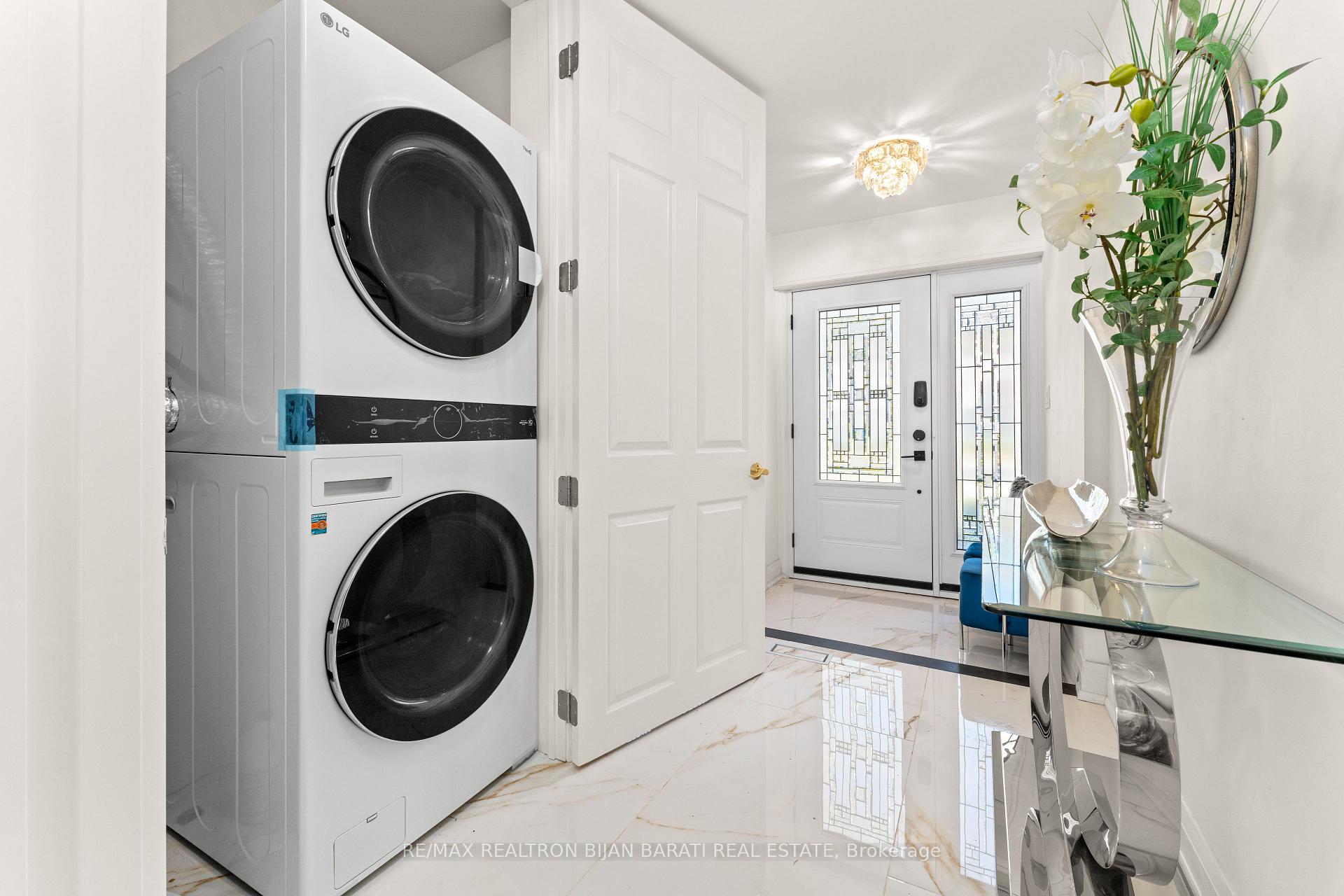 17 Wyvern Rd, Toronto, ON M2K2K3 | 4 Bedroom 5 Bathroom Detached House | Image 40